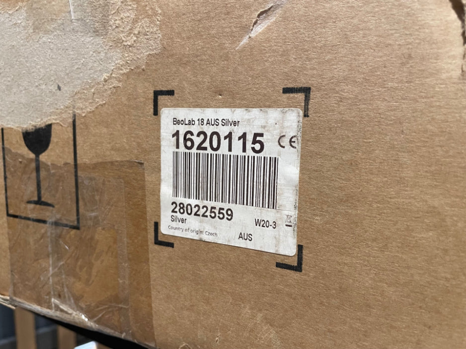 Bang & Olufsen Beolab 18, Aluminium / Oak - Consignment