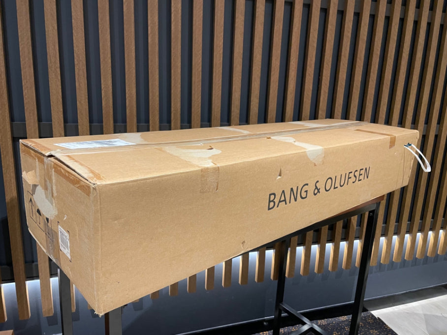 Bang & Olufsen Beolab 18, Aluminium / Oak - Consignment