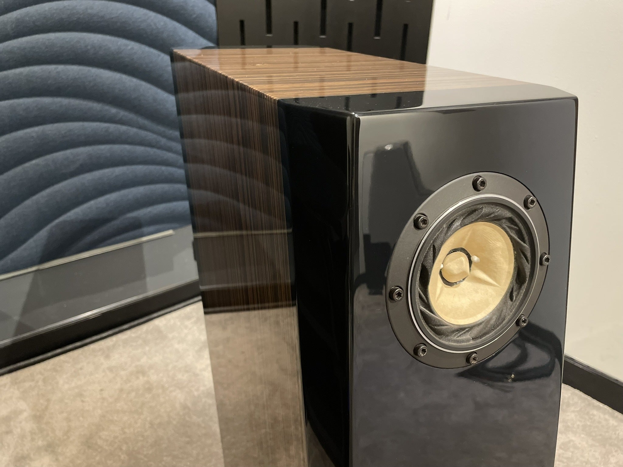 Gemme Audio Vivace v2 Floorstanding Speakers - Consignment