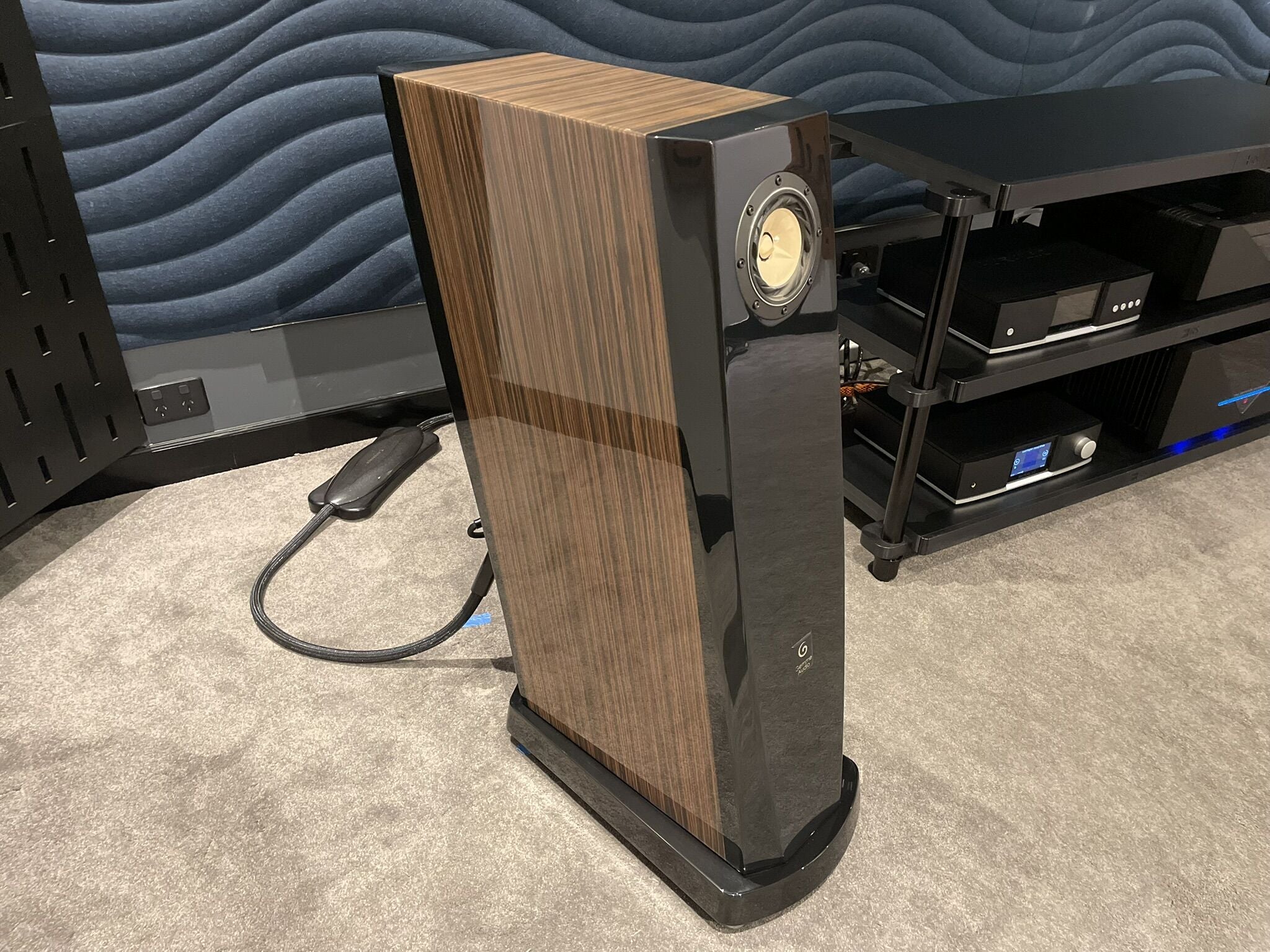 Gemme Audio Vivace v2 Floorstanding Speakers - Consignment