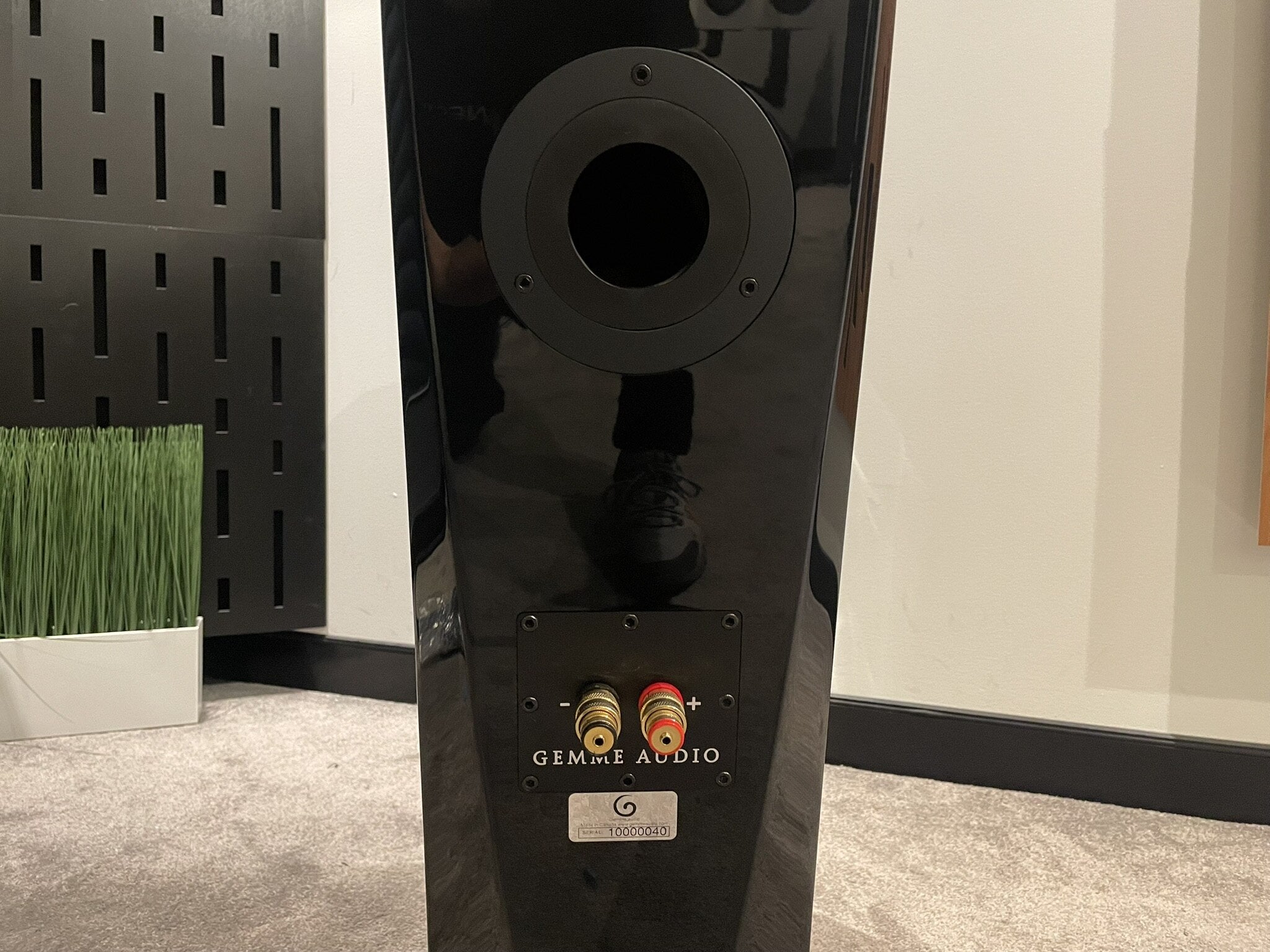 Gemme Audio Vivace v2 Floorstanding Speakers - Consignment