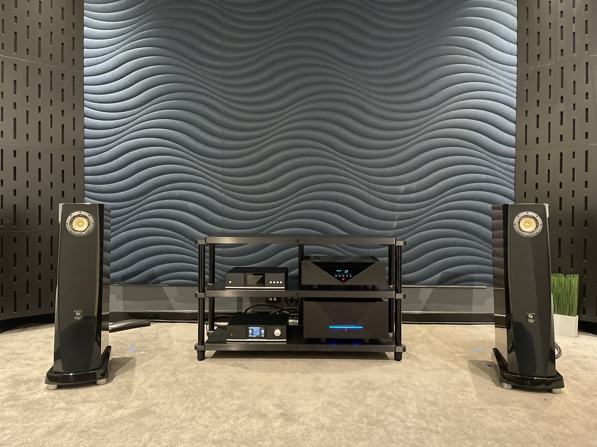 Gemme Audio Vivace v2 Floorstanding Speakers - Consignment