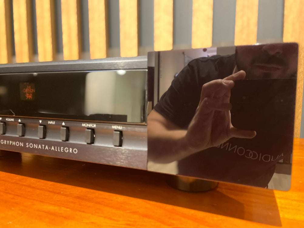 Gryphon Sonata Allegro Preamplifier - Consignment
