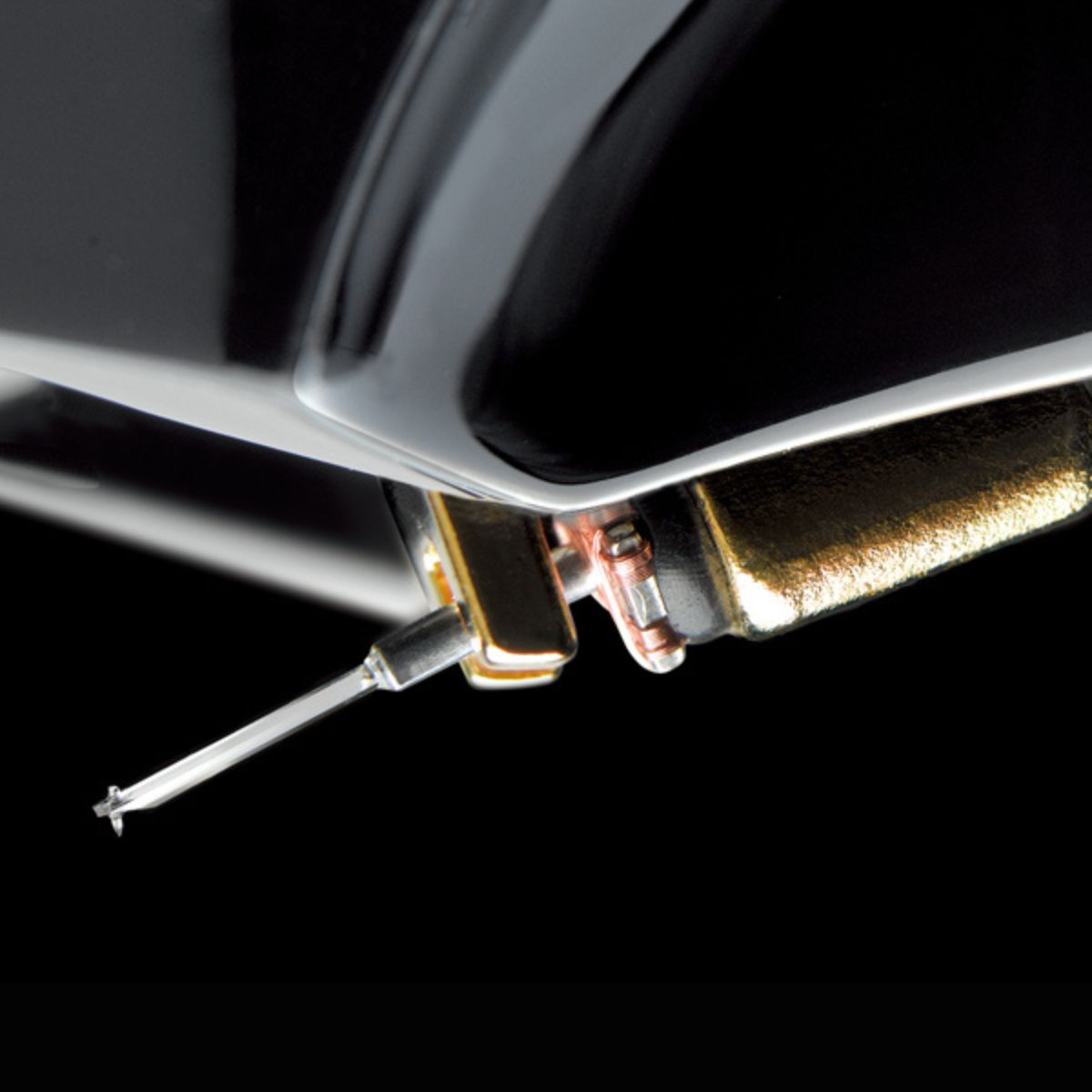 Hana Umami Black Moving Coil Cartridge