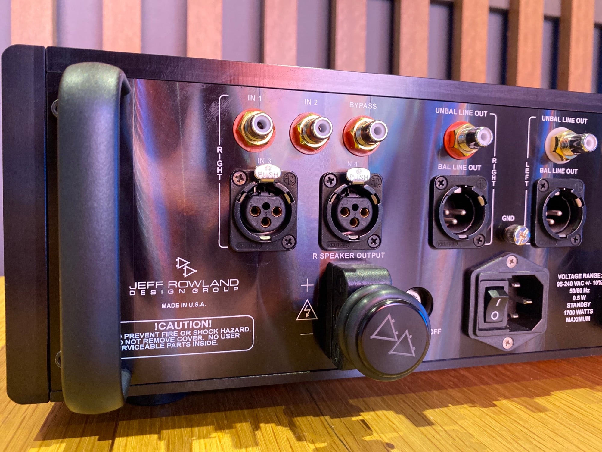 Jeff Roland Continuum S2 Integrated Amplifier with DAC - Consignment