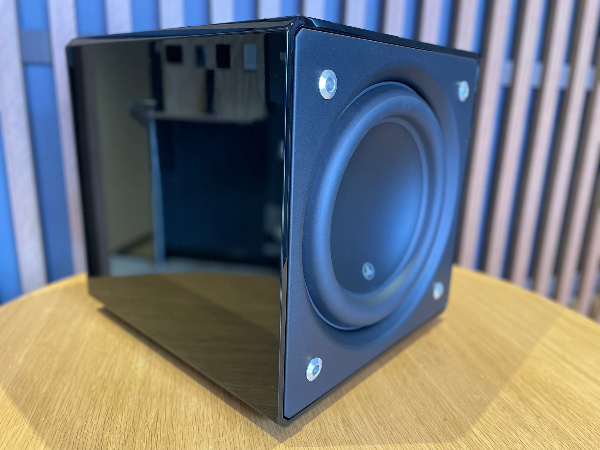 JL Audio E112 Gloss Subwoofer - As Traded