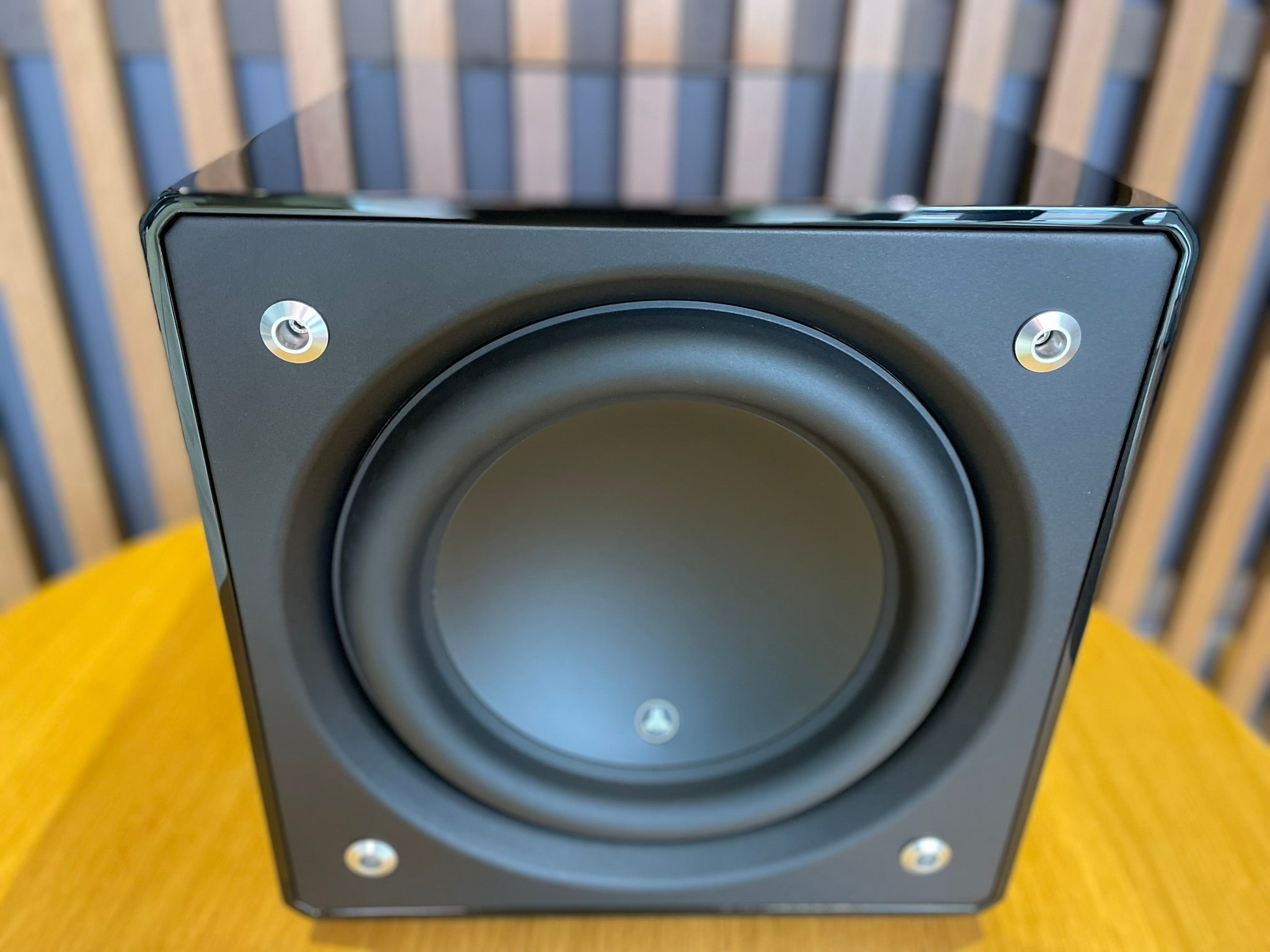 JL Audio E112 Gloss Subwoofer - As Traded