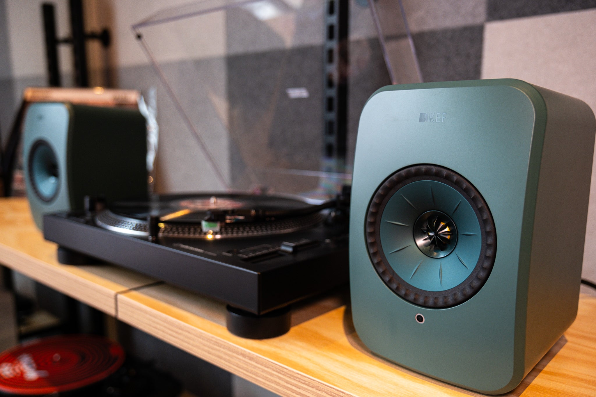 KEF LSXIILT Green and Audio Technica LP120XBT-USB 2
