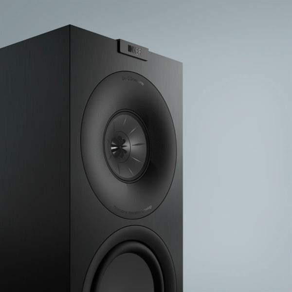 KEF Q Concerto Black Closeup