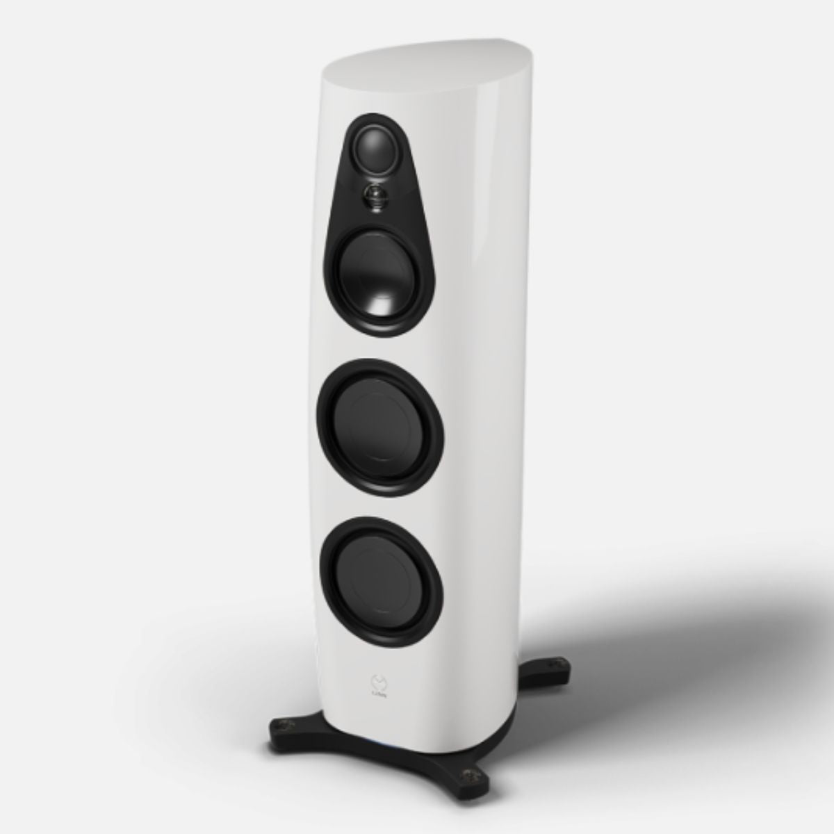 Linn 360 Loudspeakers with Pistonik
