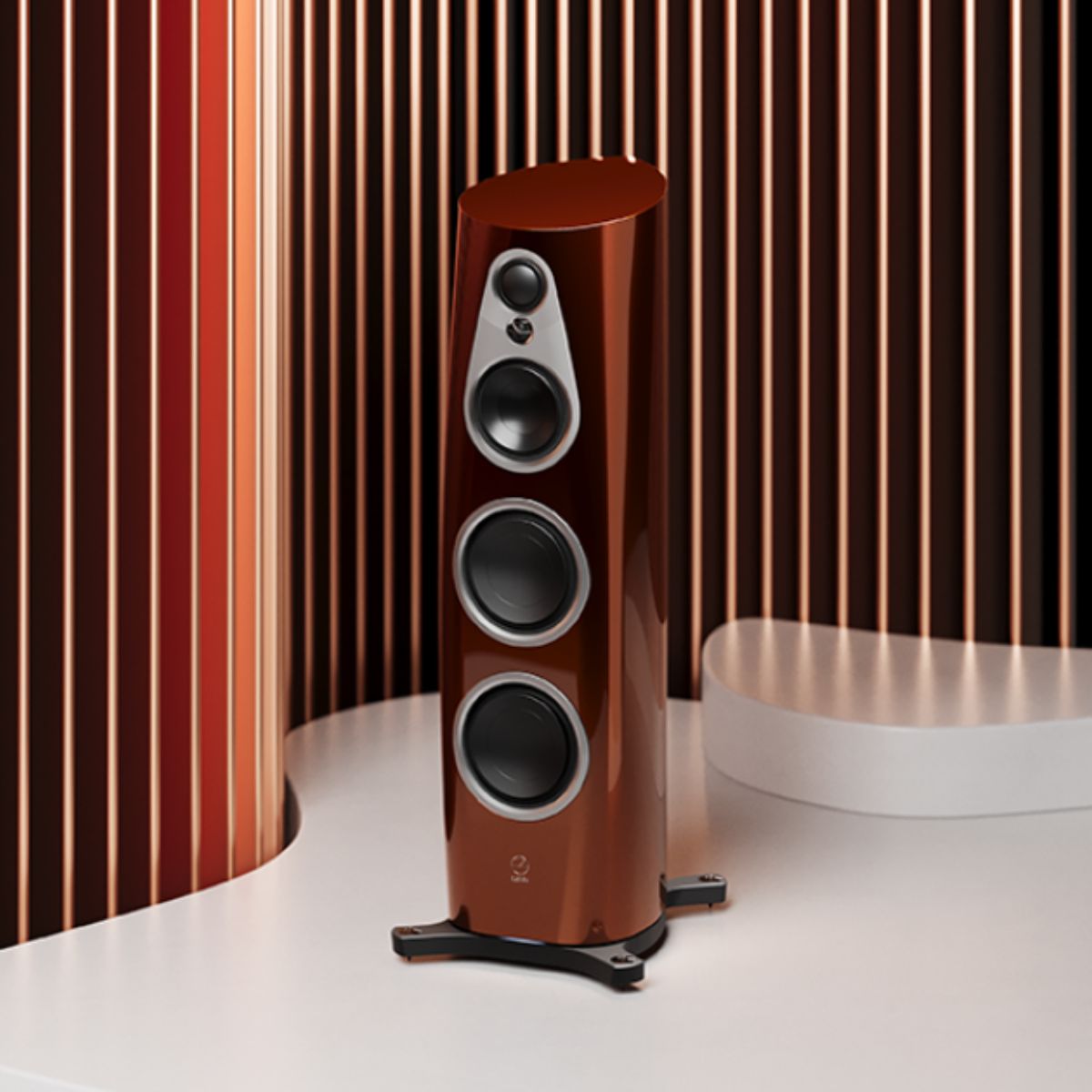 Linn 360 Loudspeakers with Pistonik
