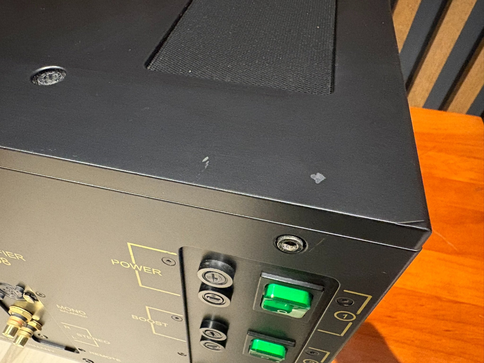 MBL 9008 Stereo Power Amplifier - Consignment