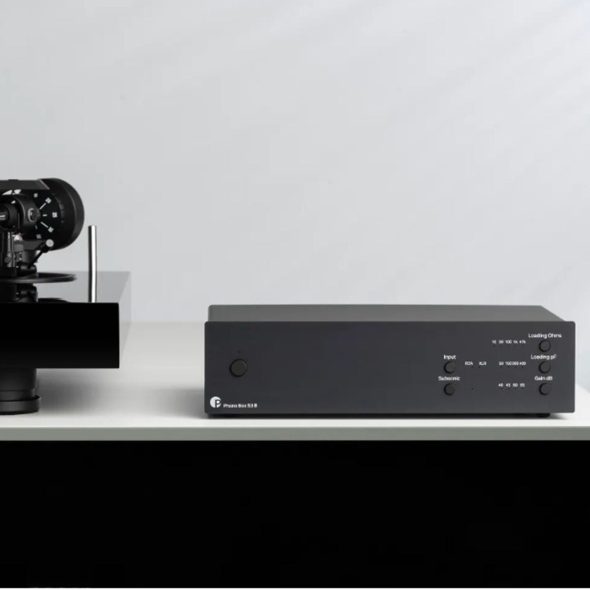 Pro-Ject Phono Box S3 B Balanced Phonostage lifestyle