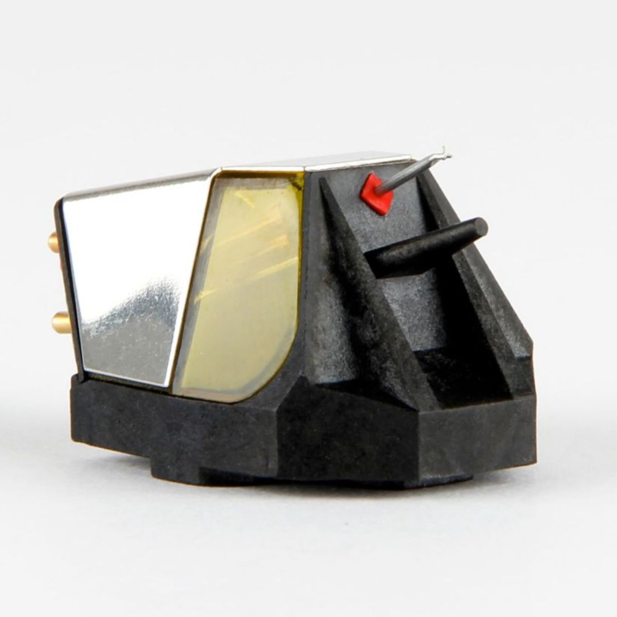 Rega Nd7 Moving Magnet Cartridge solo angled