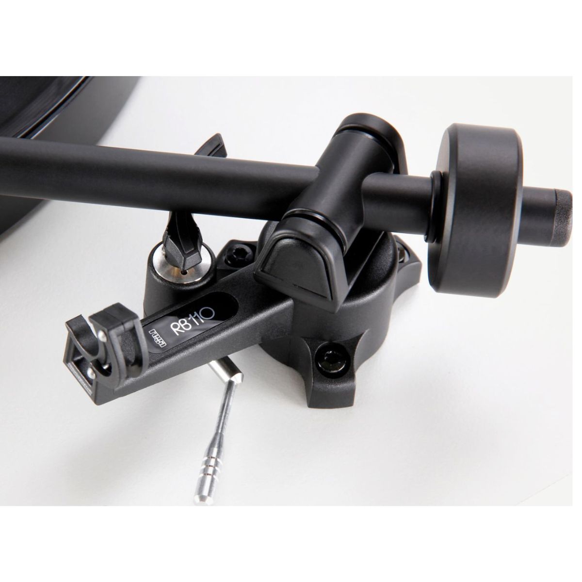 Rega Planar 1 Turntable rb110 tonearm