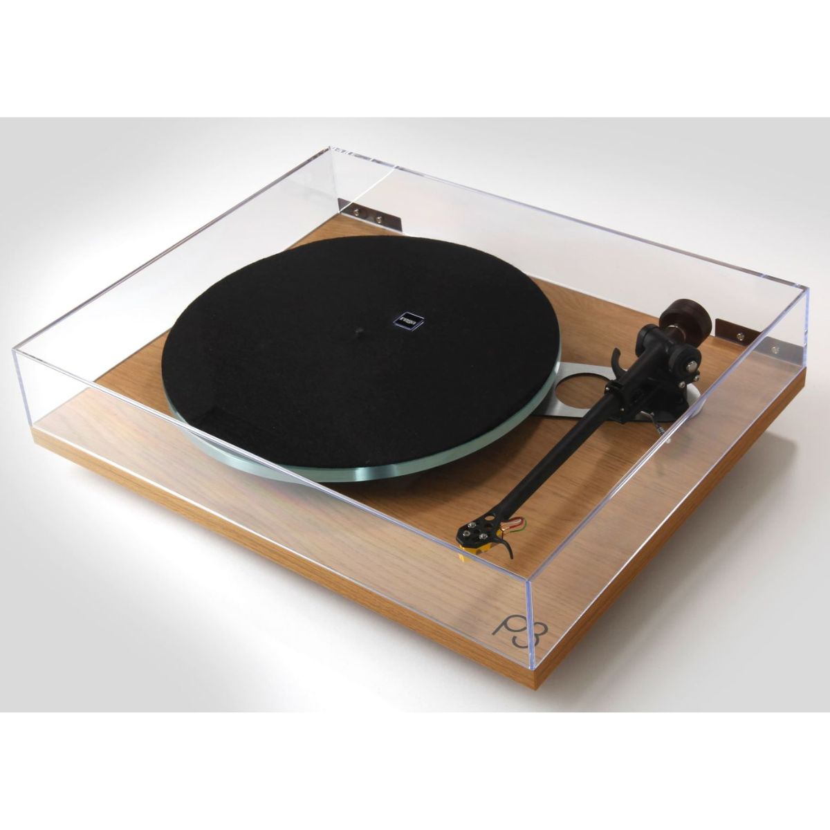 Rega Planar 3 Turntable oak angled