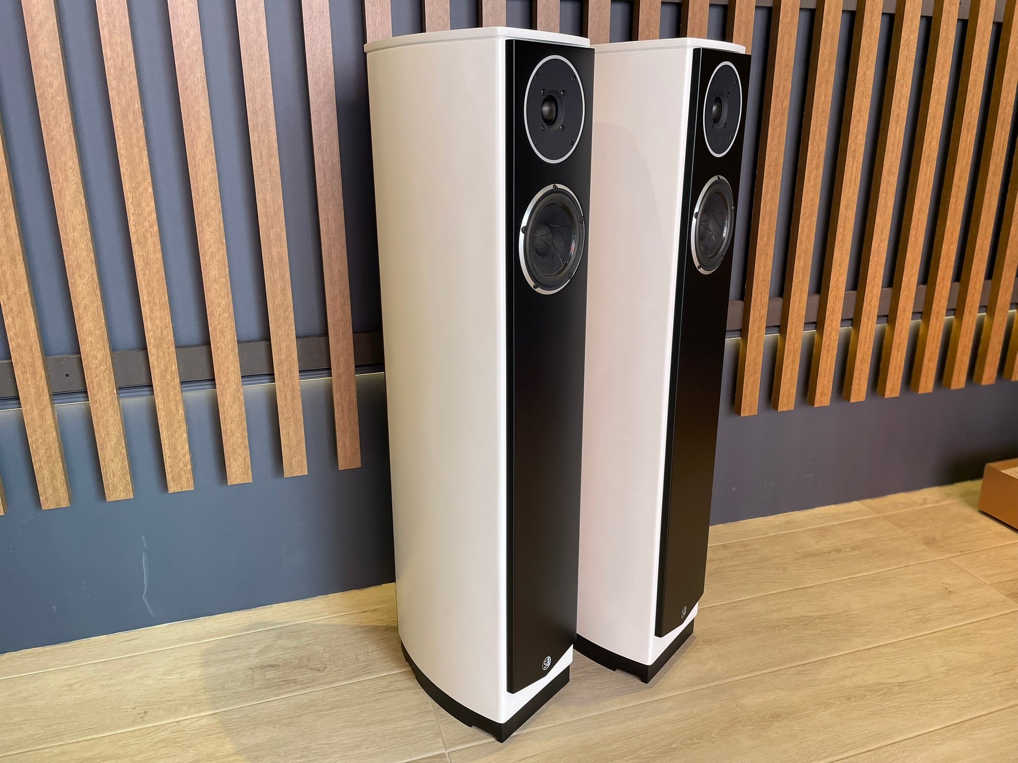 System Audio SA Pandion 20 Floorstanding Speakers - As Traded