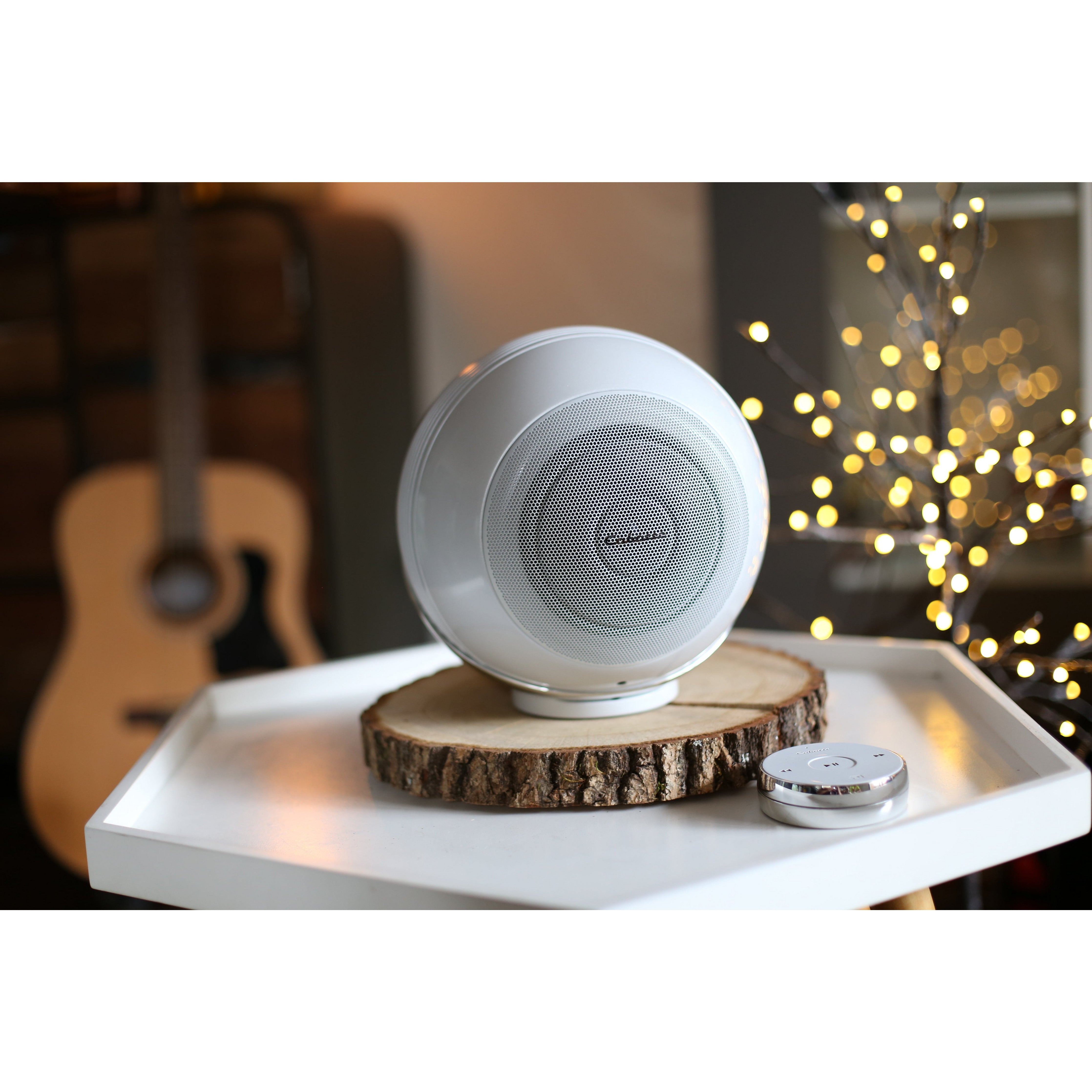Auction - Cabasse THE PEARL Akoya Active Speaker (each) White - Ex Demo