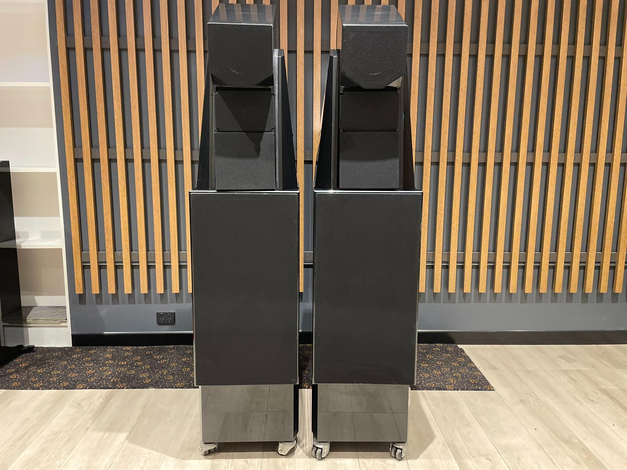 Wilson Audio Grand Slamm Series 3 Floorstanding Speakers - Consignment
