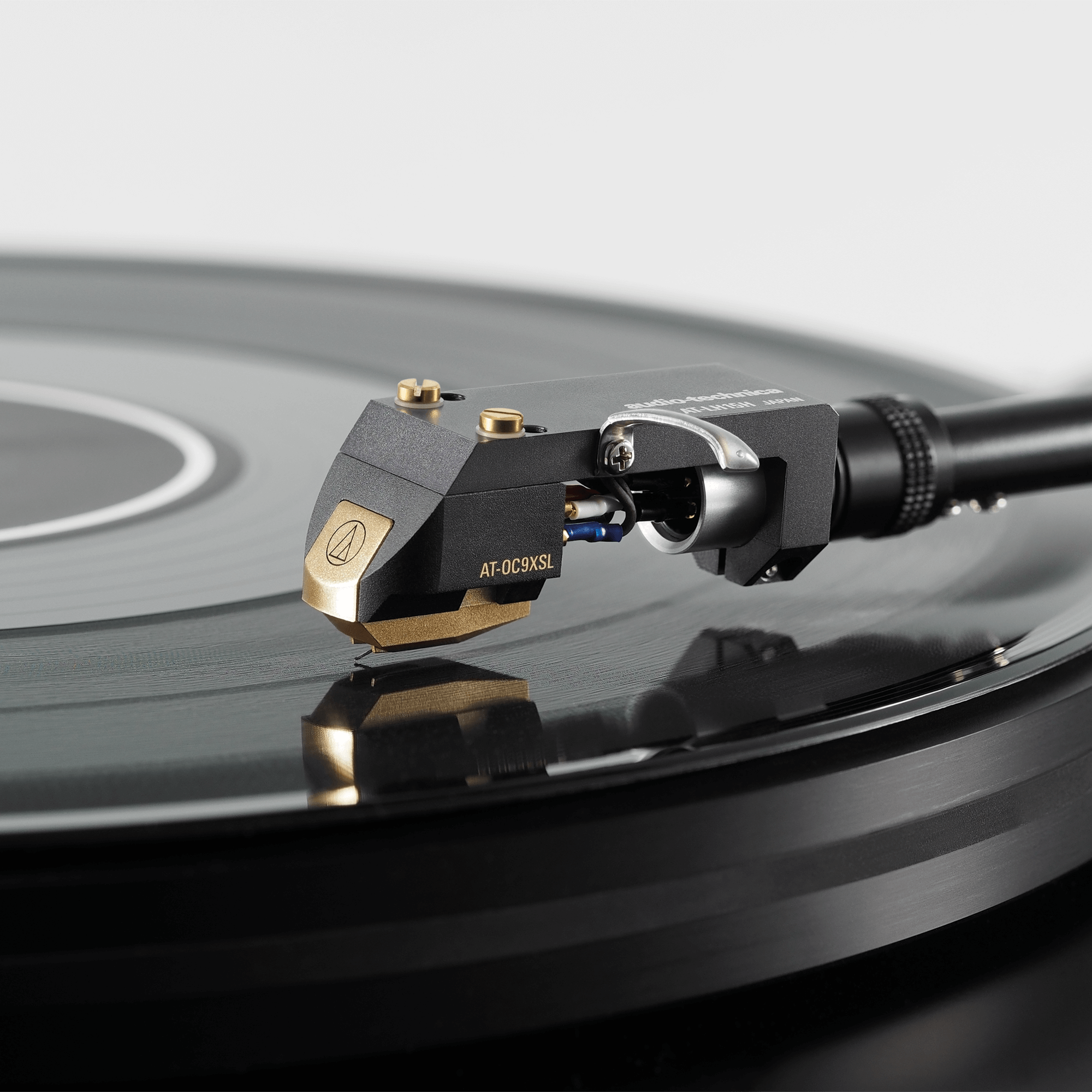 Audio Technica AT-OC9XSL Moving Coil Cartridge