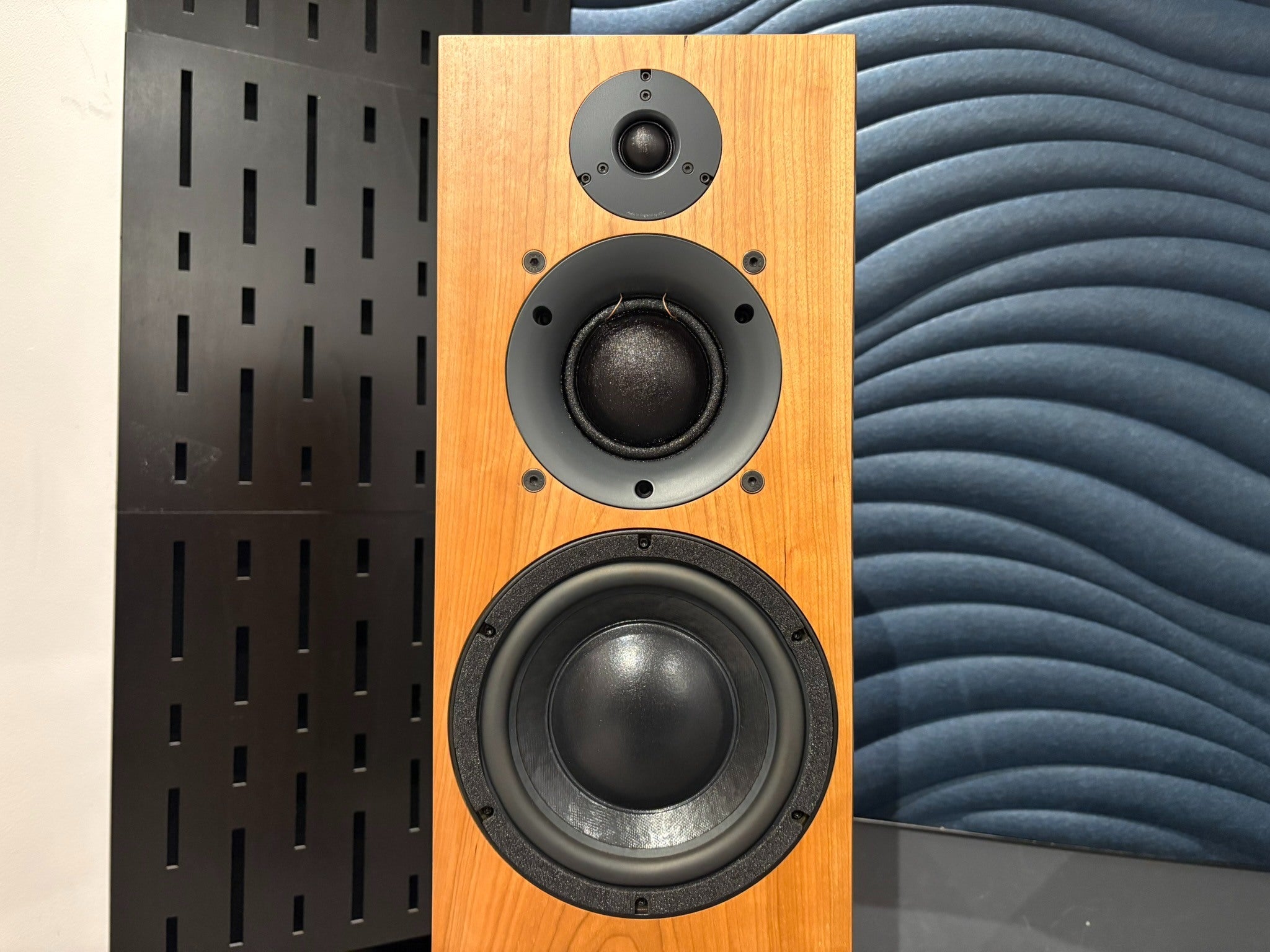 ATC SCM40 (Gen 2) Floorstanding Speakers - Consignment