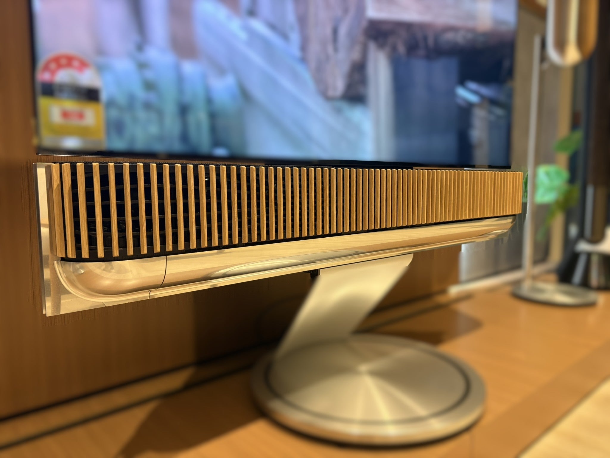 Ex Demo - Bang & Olufsen Beosound Theatre Soundbar 55", Aluminium / Oak (Optional Motorised Floorstand)