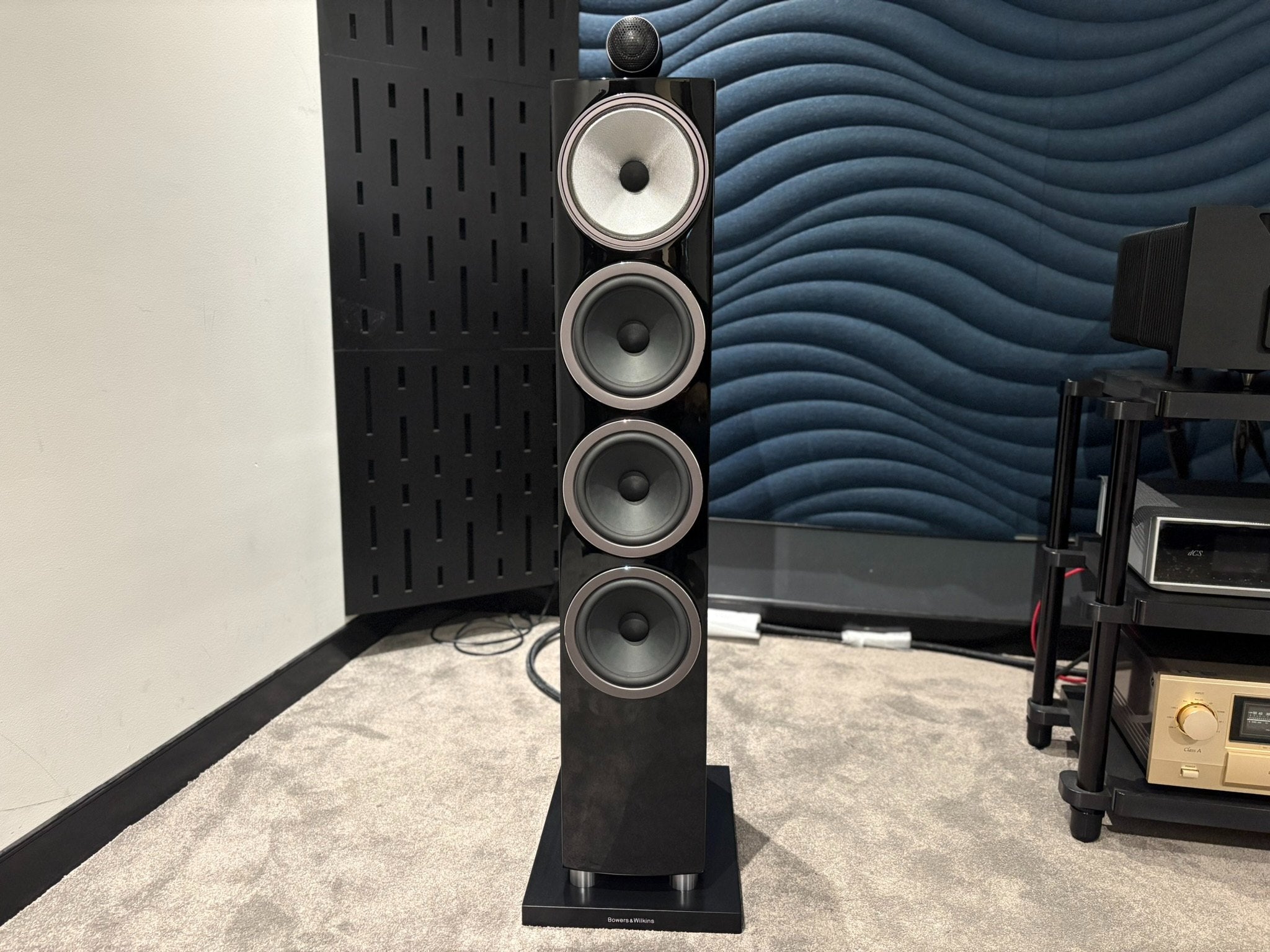 Bowers and Wilkins 702 S3 Speakers - As Traded