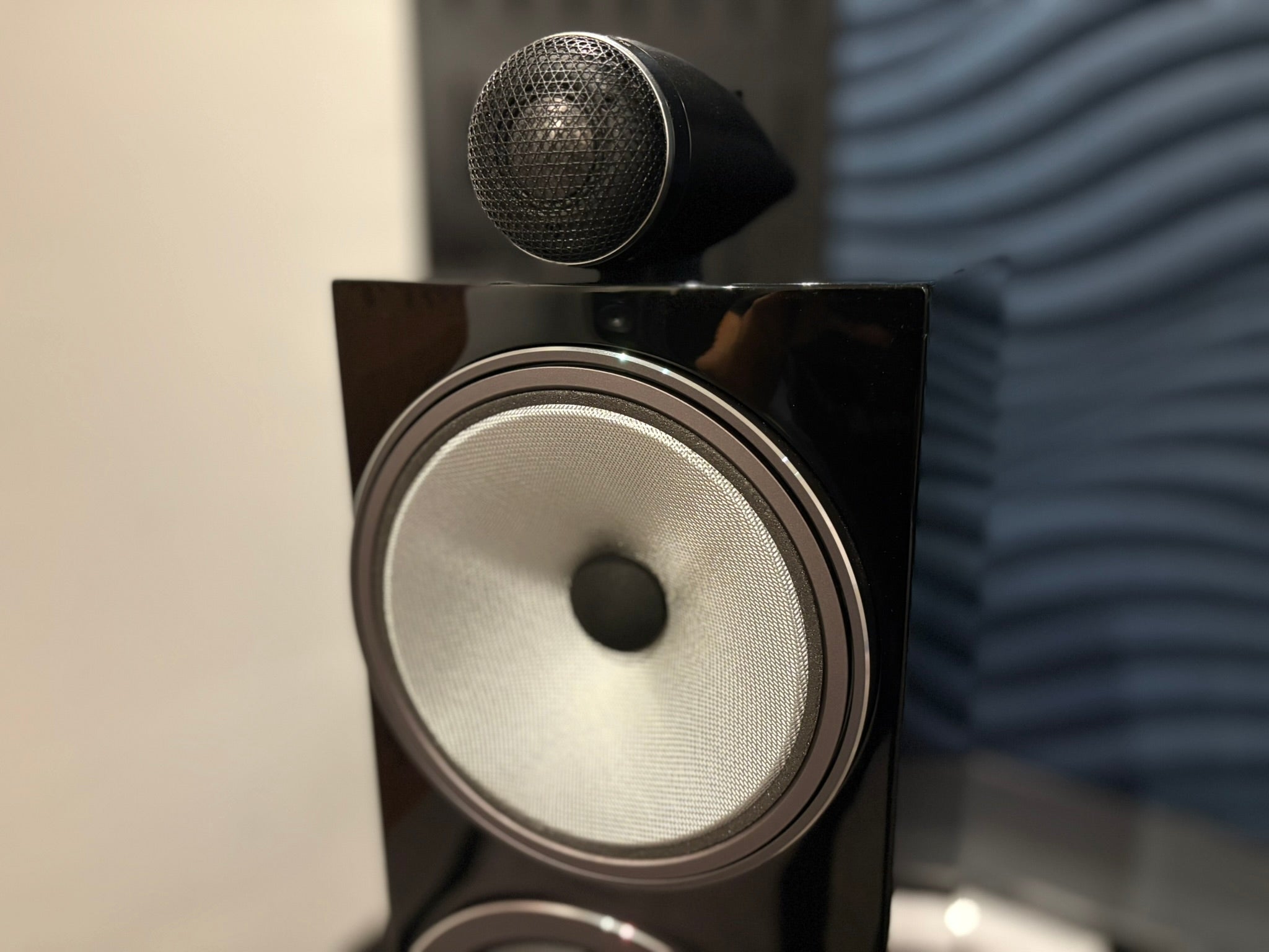 Bowers and Wilkins 702 S3 Speakers - As Traded