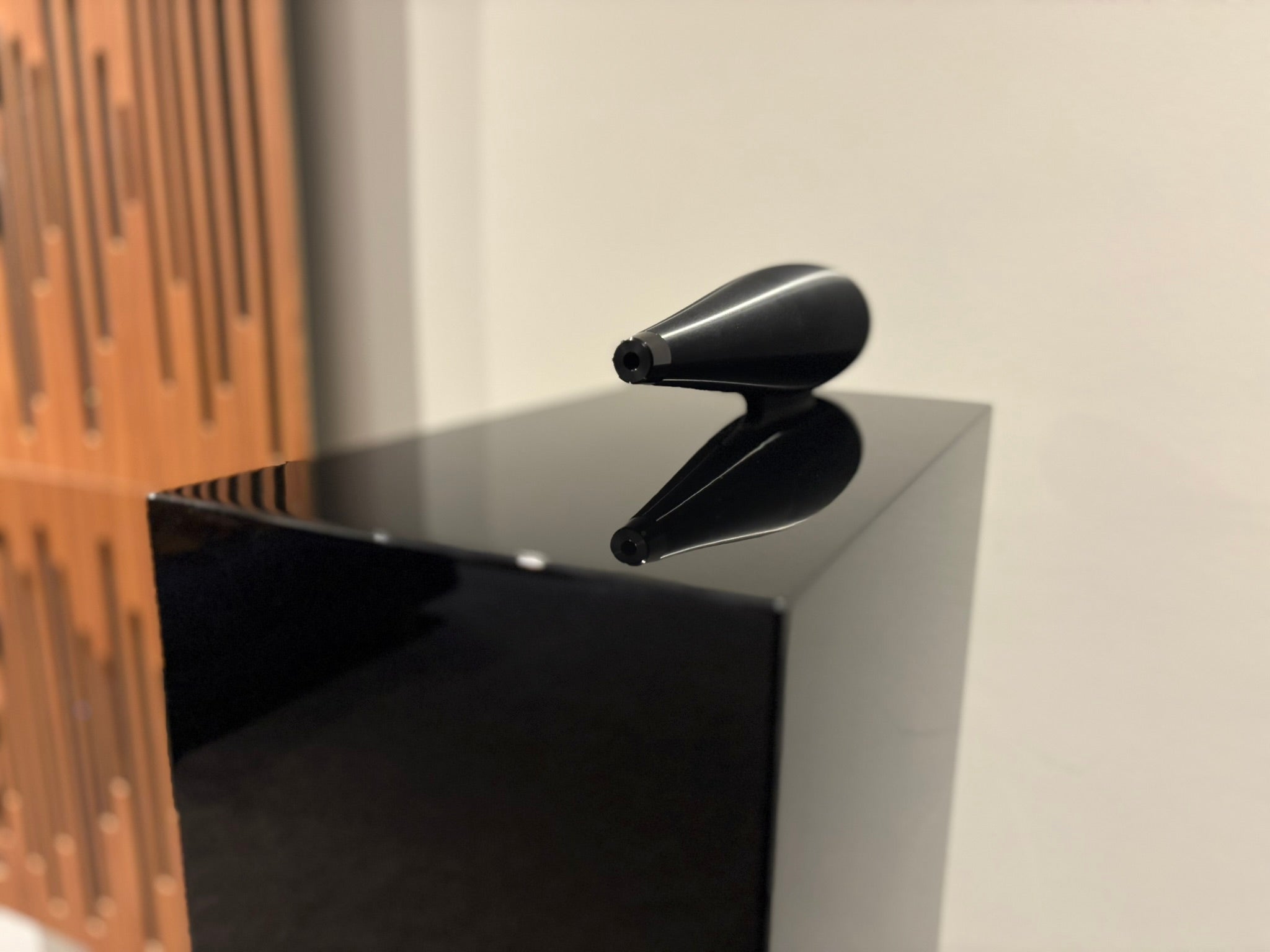 Bowers and Wilkins 702 S3 Speakers - As Traded