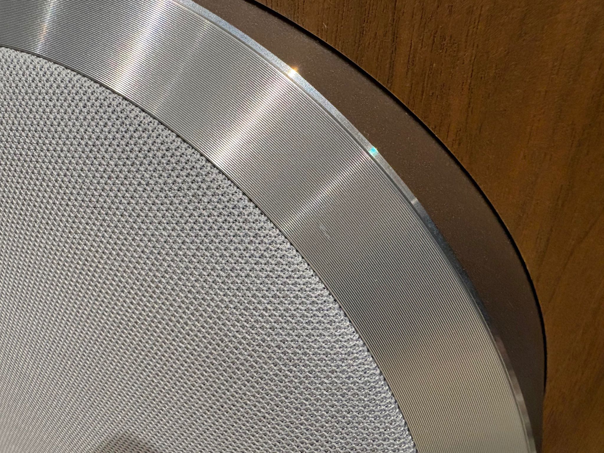 Bowers and Wilkins 802 D4 Floorstanding Speakers - Consignment