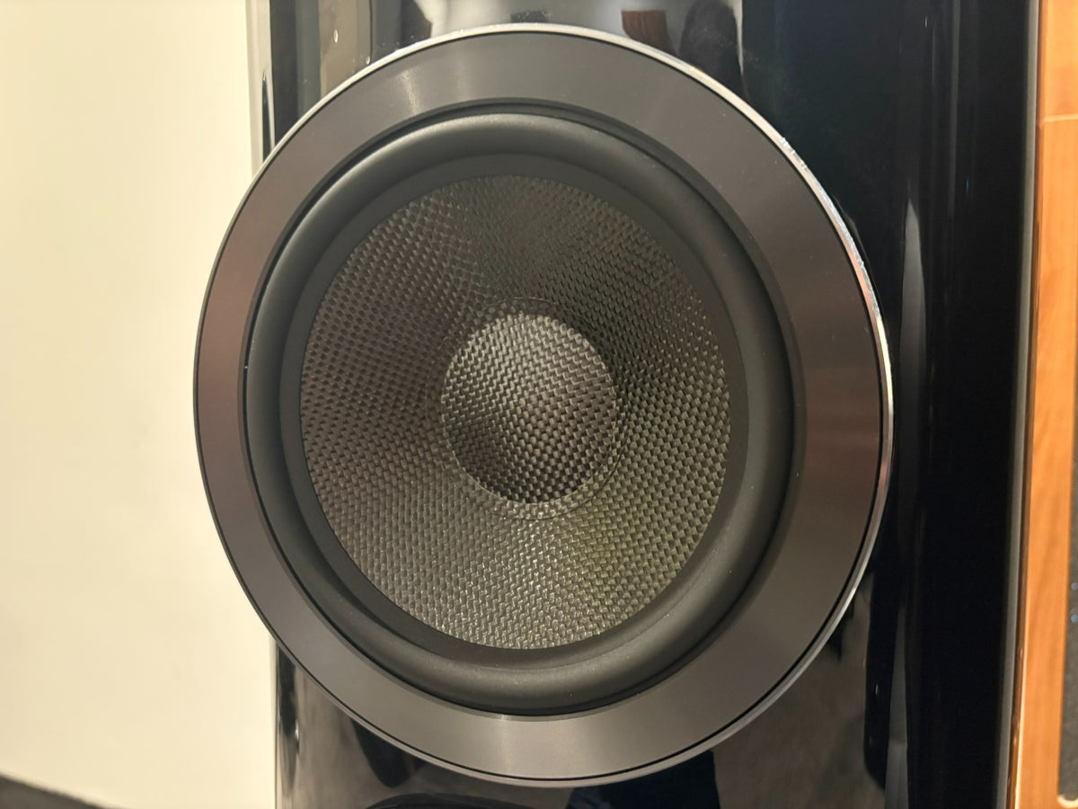 Bowers and Wilkins 803 D3 Floorstanding Speakers - As Traded