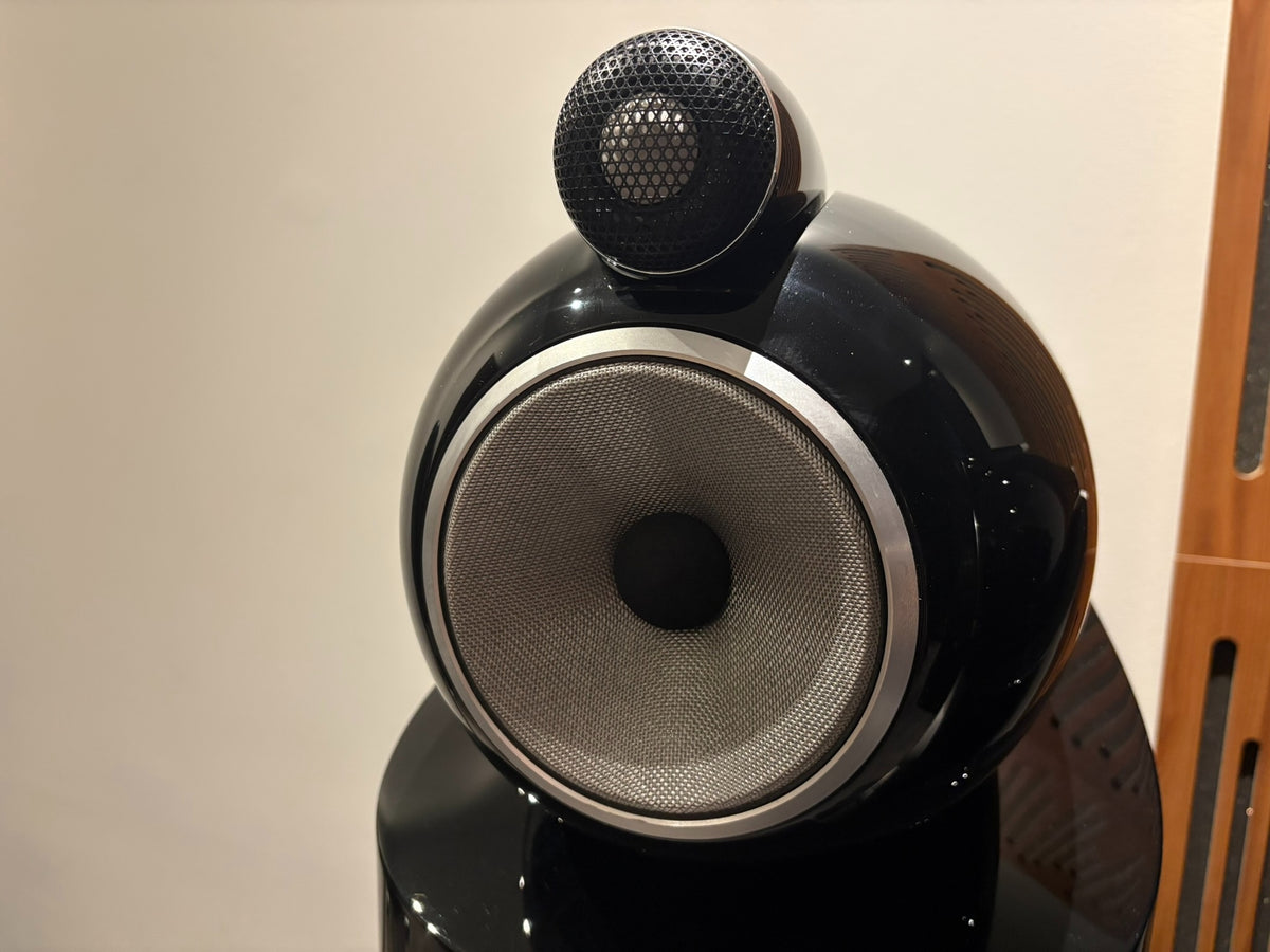 Bowers and Wilkins 803 D3 Floorstanding Speakers - As Traded