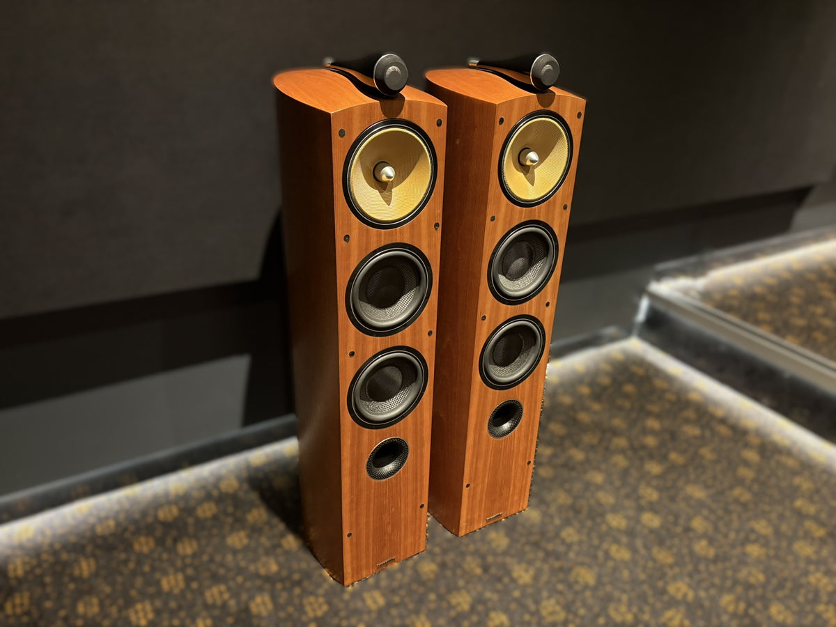 Bowers and Wilkins 804 Diamond Floorstanding Speakers - As Traded