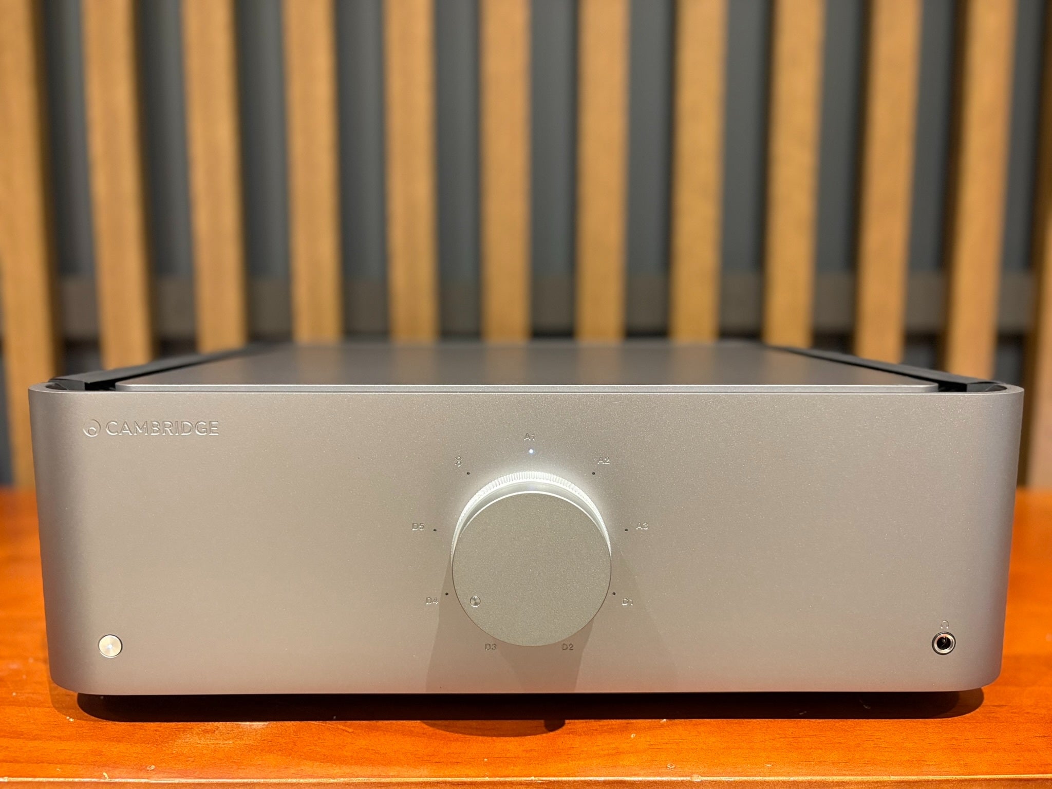 Cambridge Audio Edge A Integrated Amplifier - Consignment