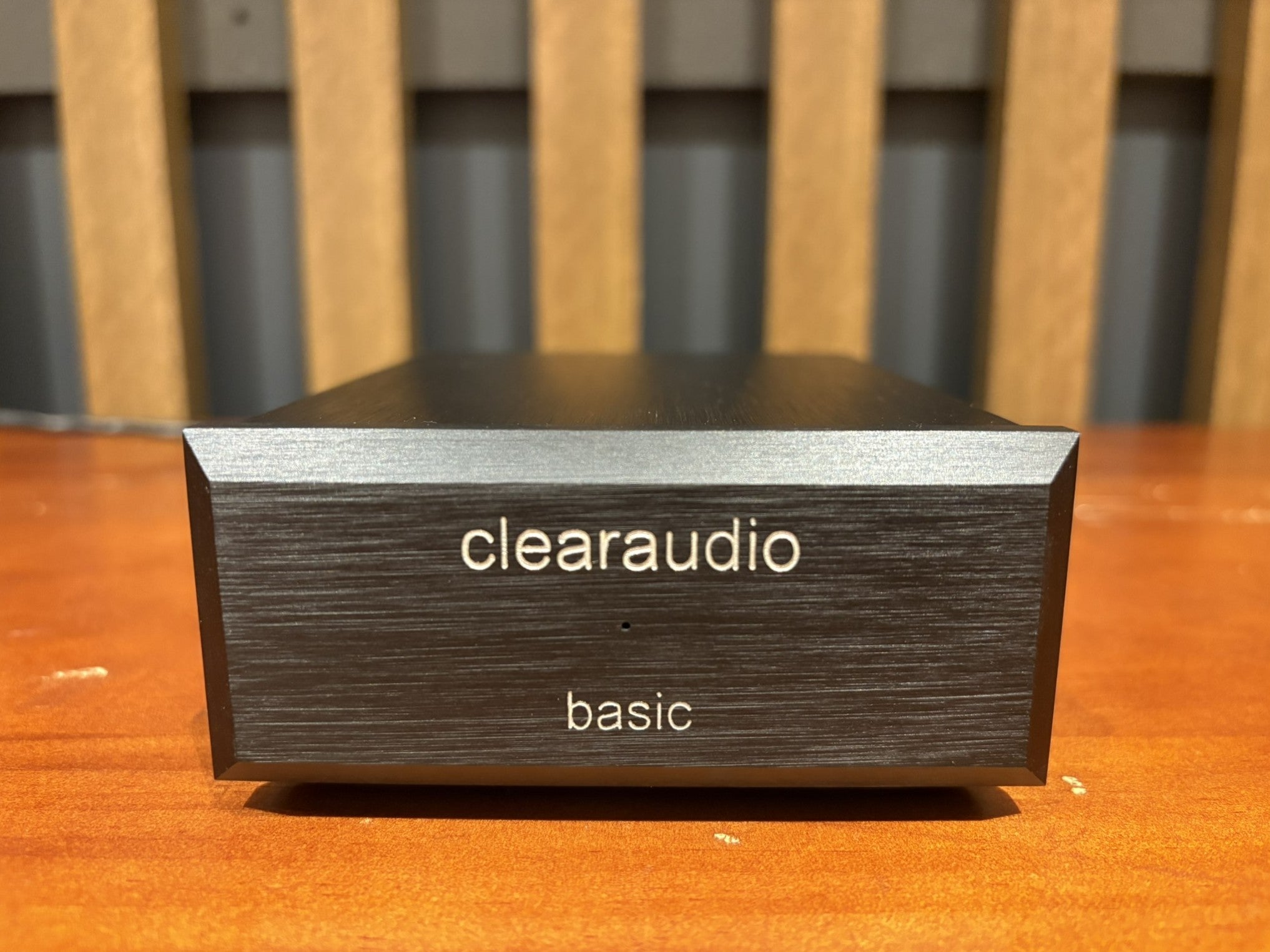 Clearaudio Basic Phonostage - Consignment