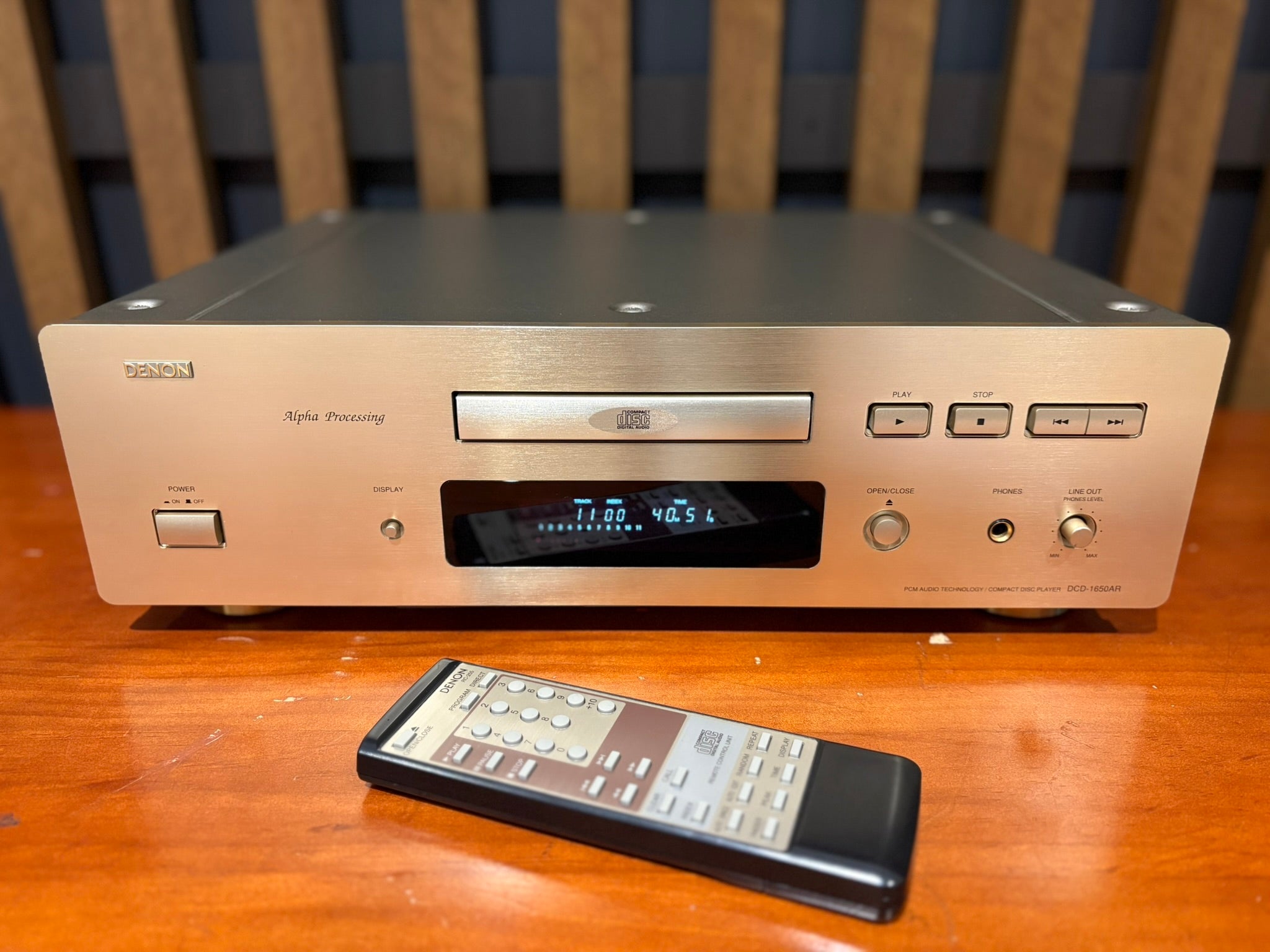 Denon DCD-1650AR CD Player - Consignment