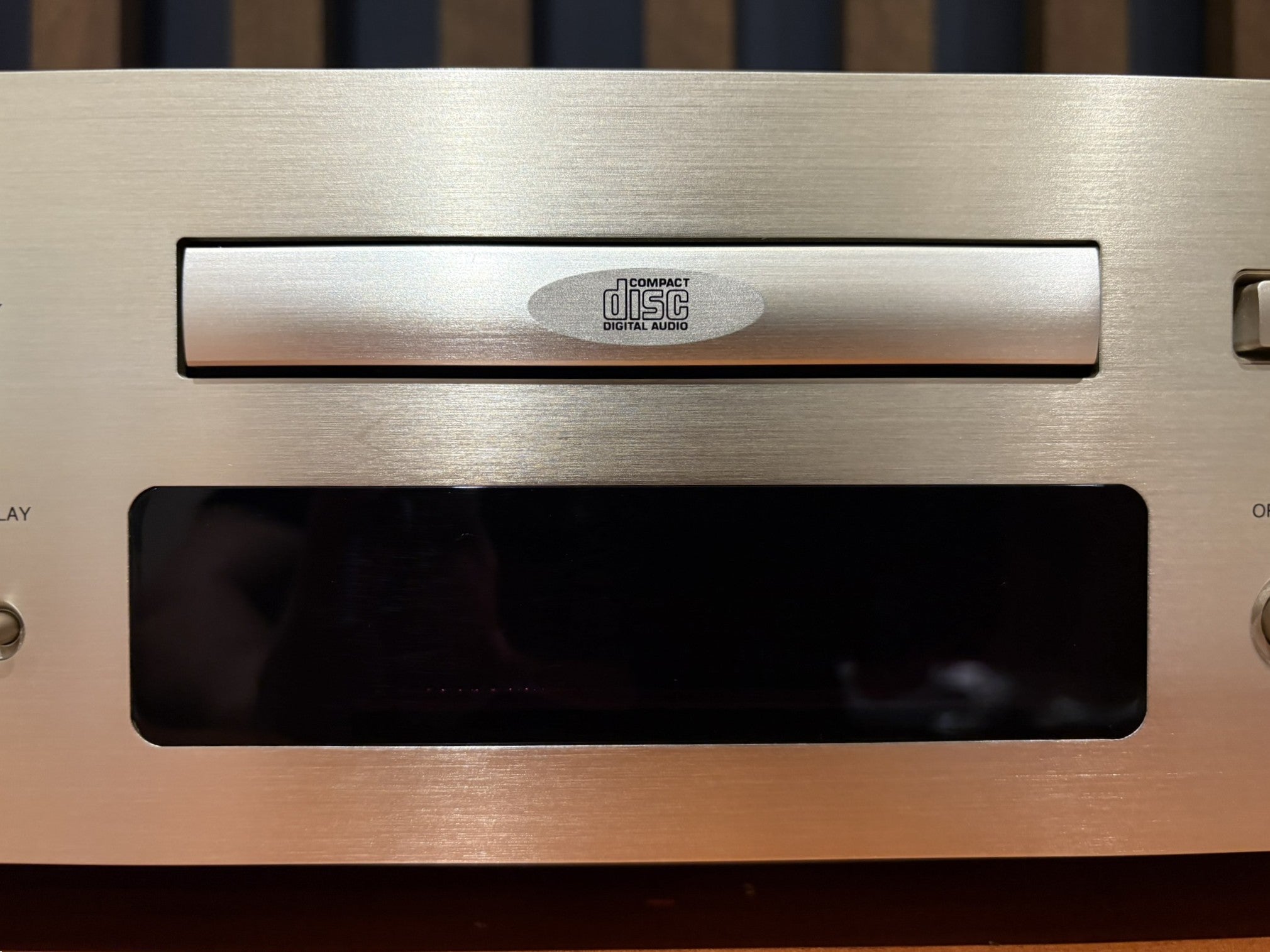 Denon DCD-1650AR CD Player - Consignment