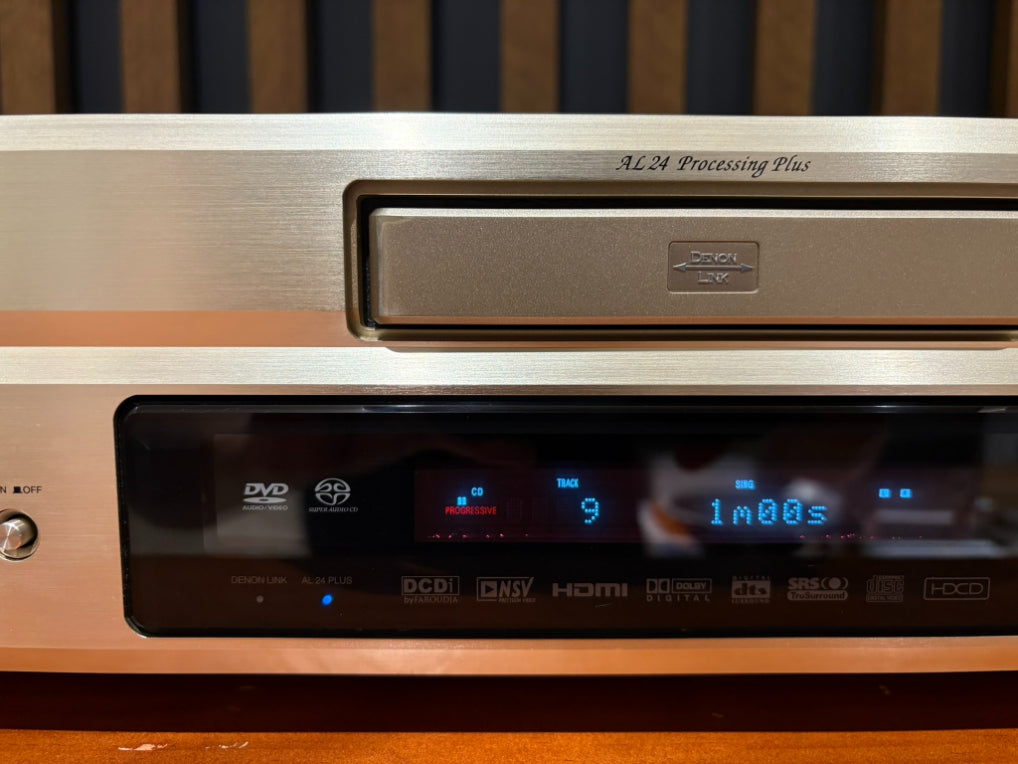 Denon DVD-3910 Universal DVD Player (SACD Compatible) - Consignment