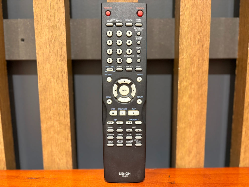 Denon DVD-3910 Universal DVD Player (SACD Compatible) - Consignment