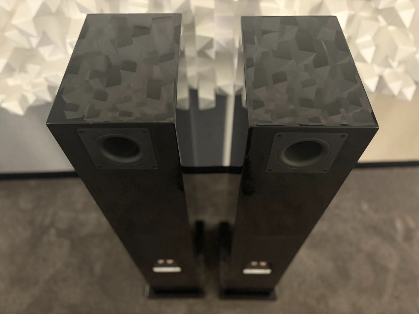 ELAC FS249.3 Floorstanding Speakers - Consignment