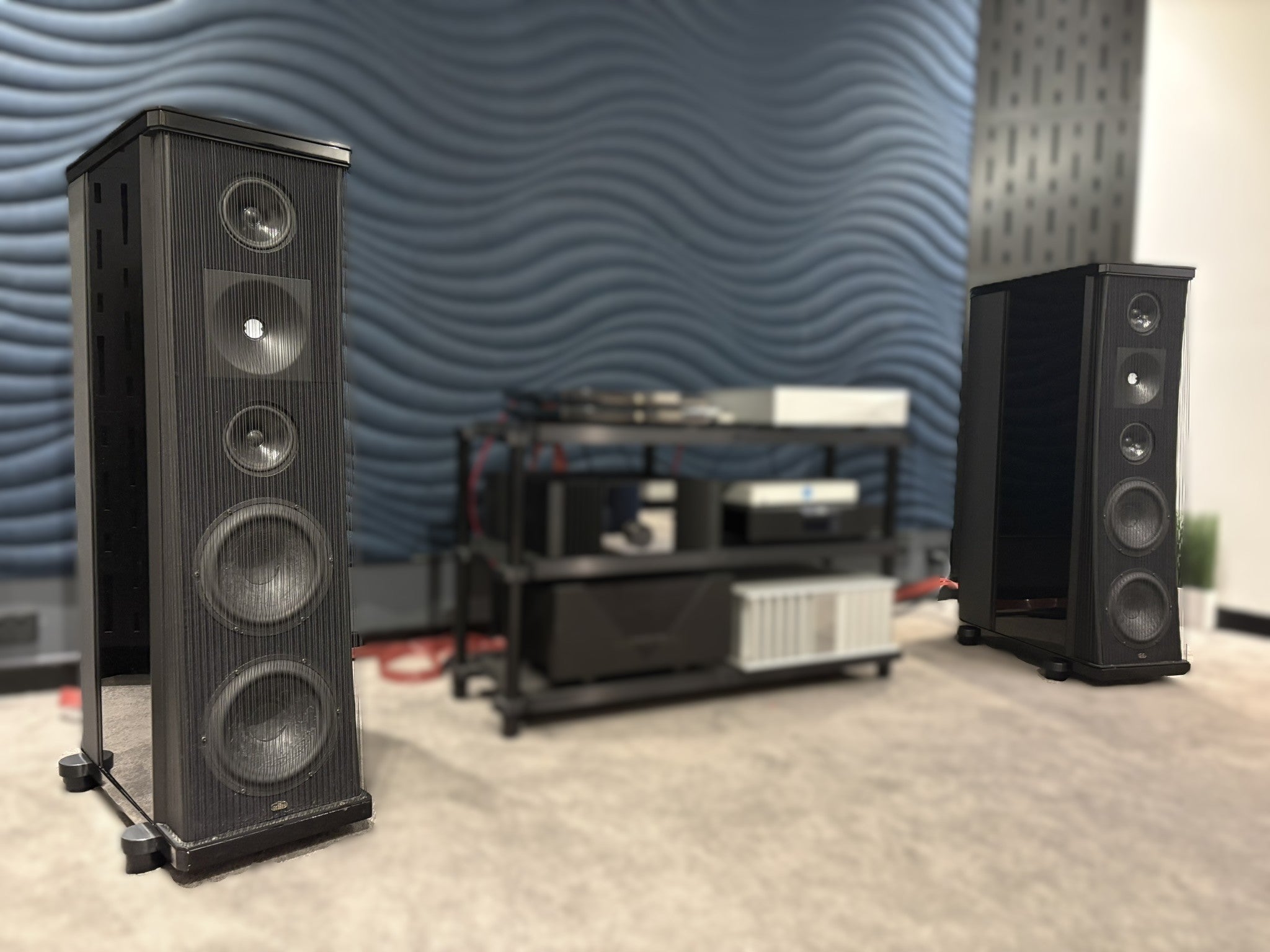 Gryphon Atlantis Floorstanding Speakers - Consignment