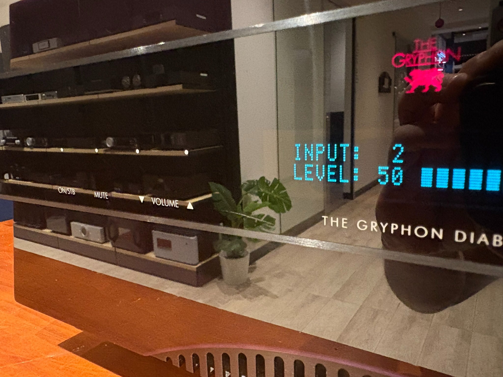 Gryphon Diablo (250) Integrated Amplifier (Optional Phonostage) - Consignment