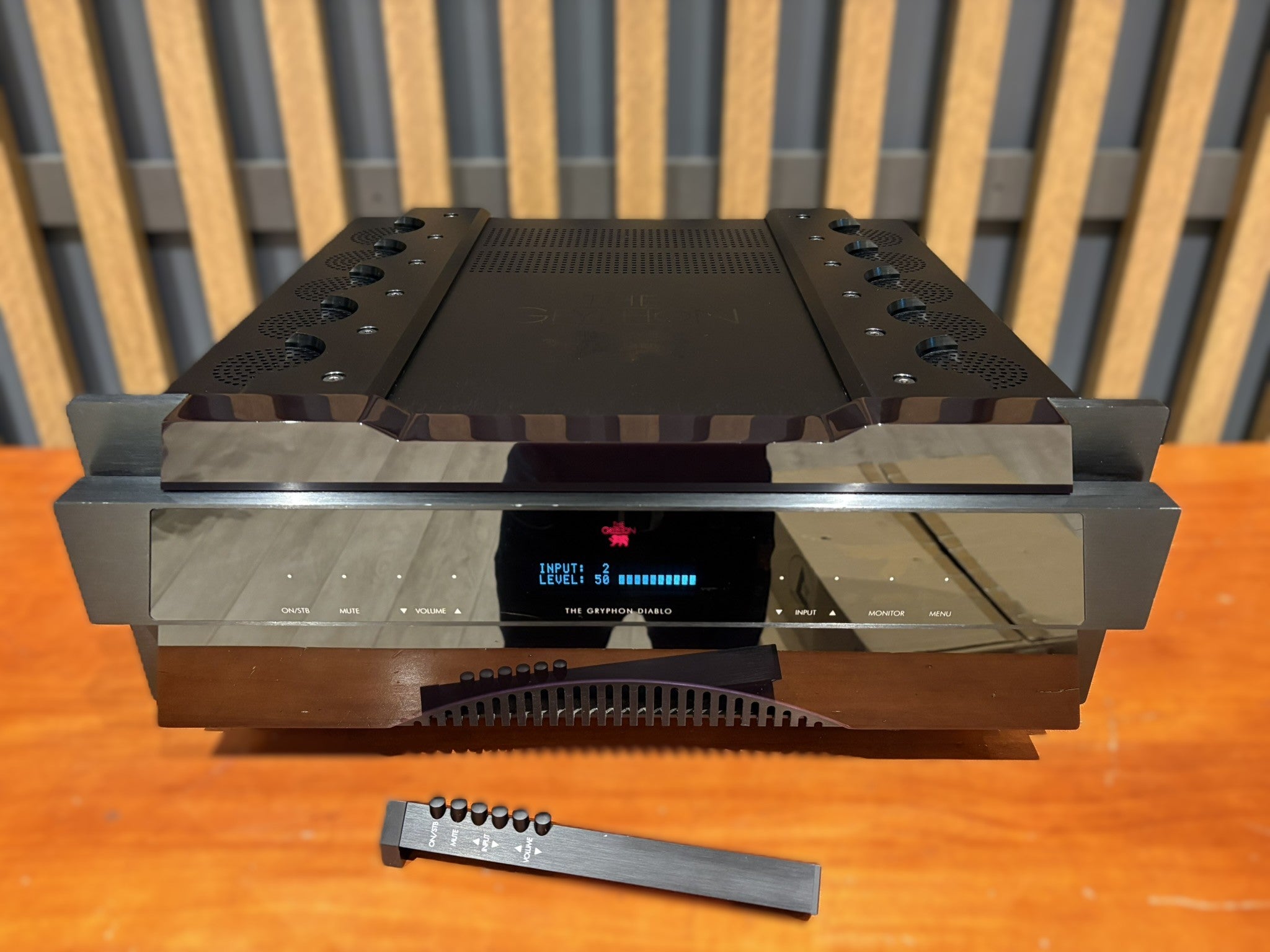 Gryphon Diablo (250) Integrated Amplifier (Optional Phonostage) - Consignment