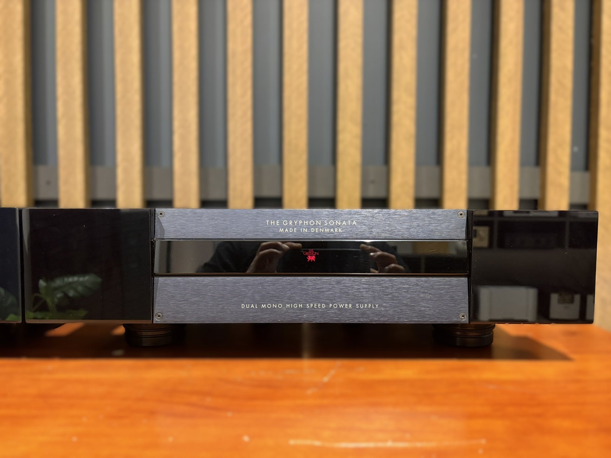 Gryphon Sonata Preamplifier - Consignment