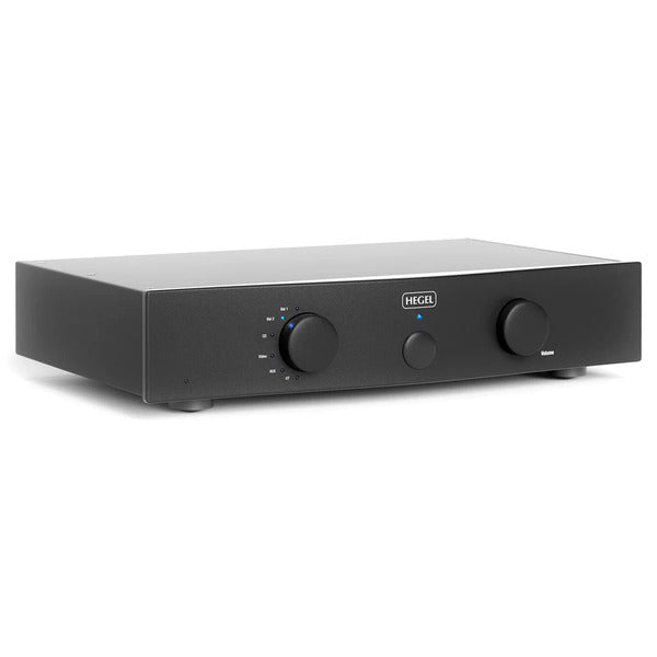 Hegel P20 Preamplifier Angle