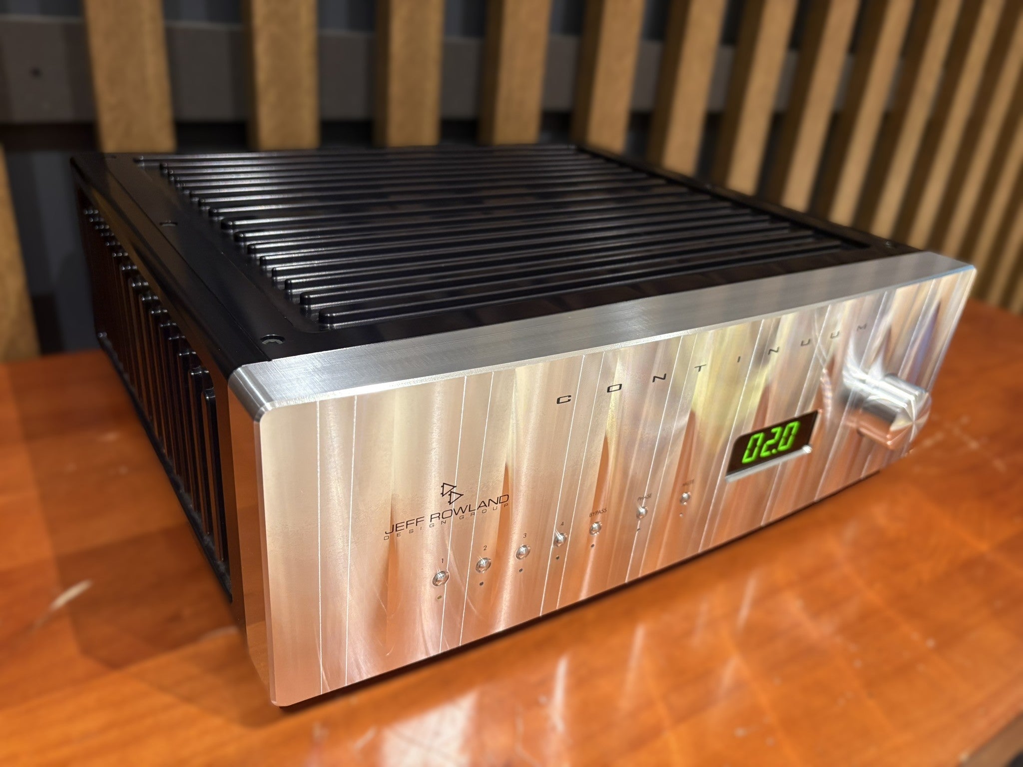 Jeff Rowland Continuum S2 Integrated Amplifier - Consignment