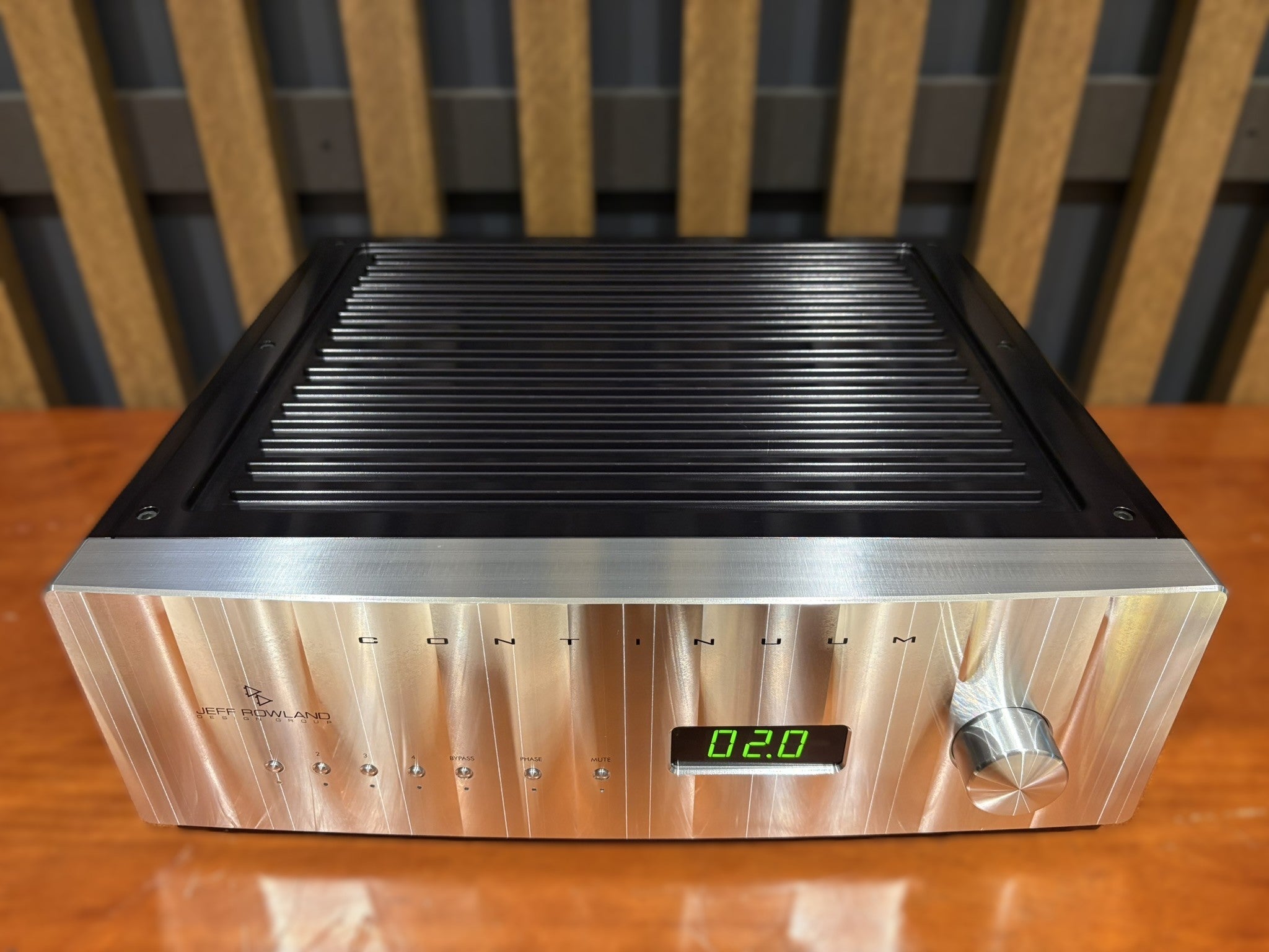 Jeff Rowland Continuum S2 Integrated Amplifier - Consignment
