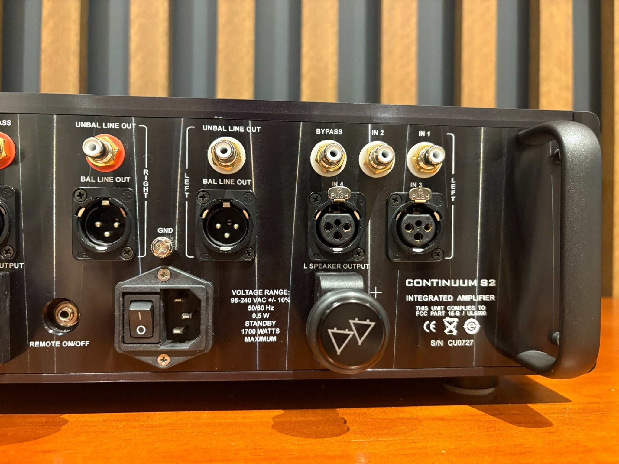 Jeff Rowland Continuum S2 Integrated Amplifier - Consignment