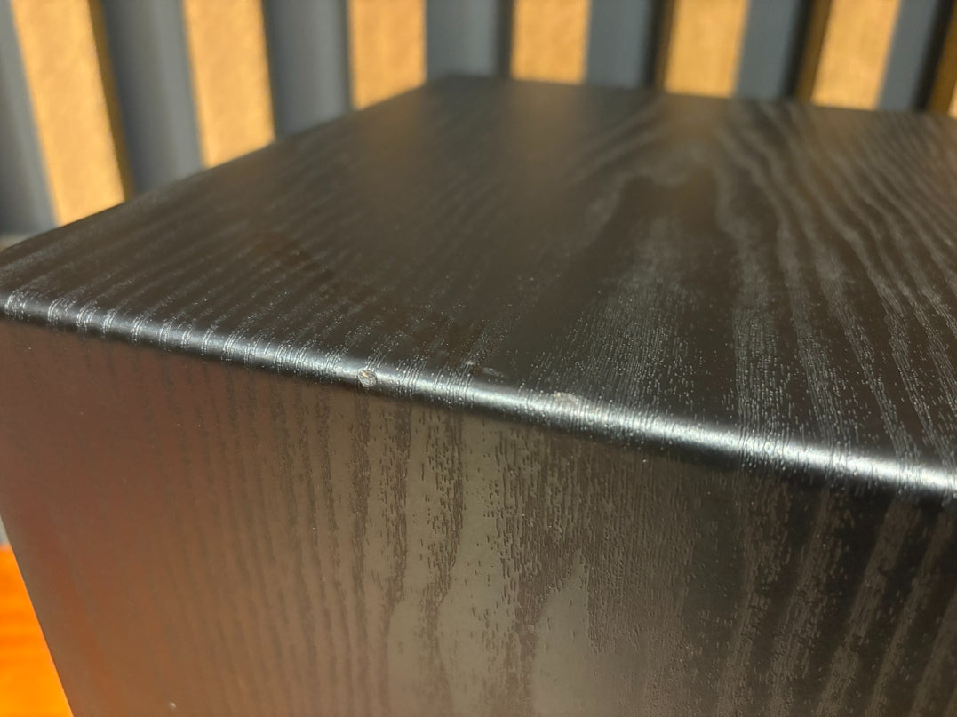 JL Audio d110 Subwoofer, Black Ash - As Traded