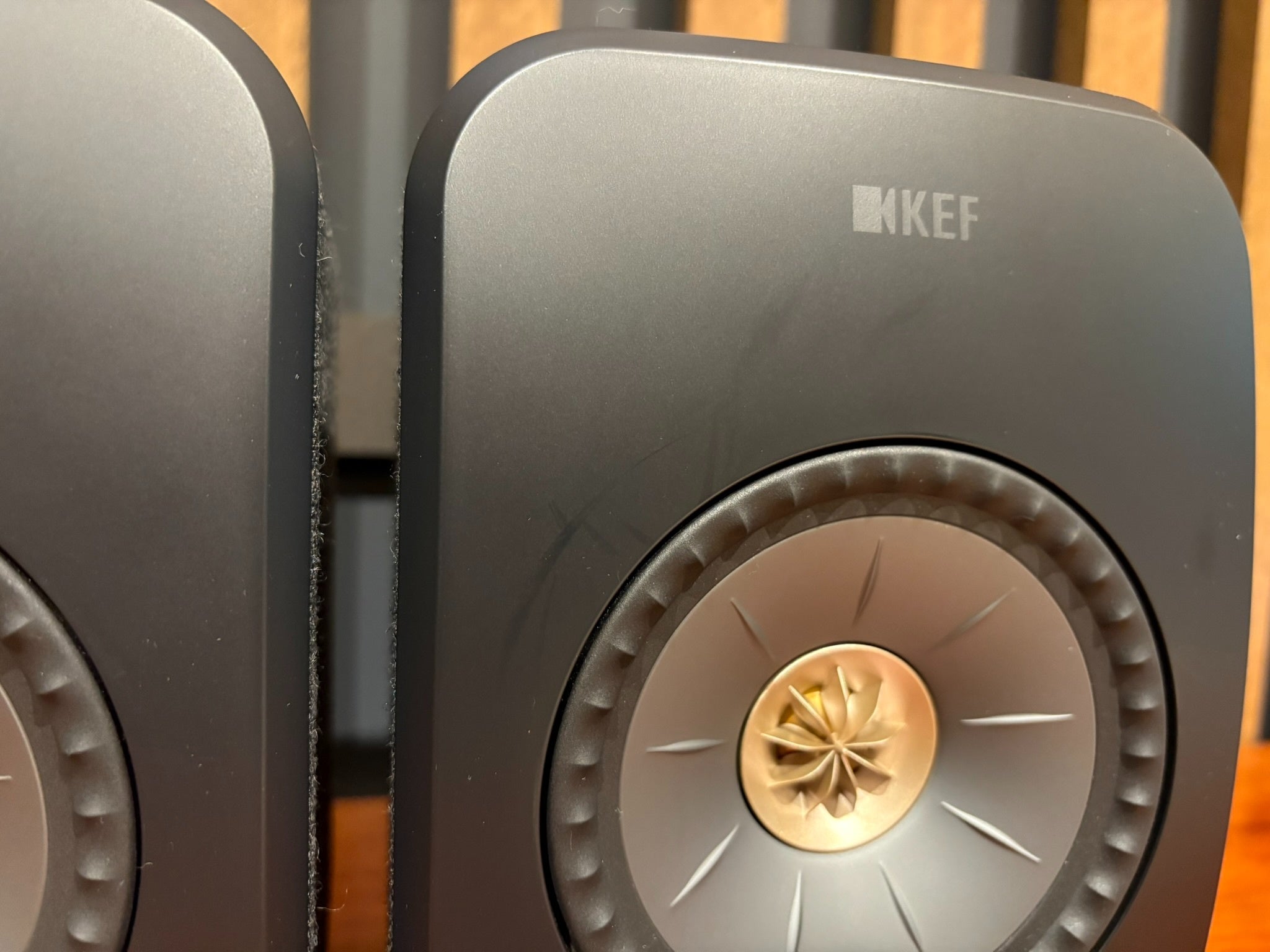 KEF LSX II Wireless HiFi System (LSX2), Carbon Black - As Traded